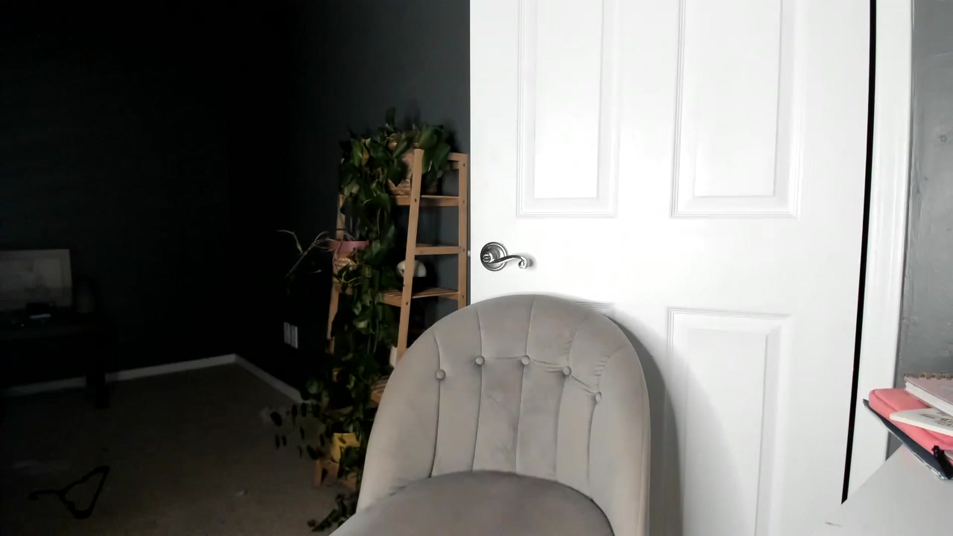 Gallery image thumbnail from Blondebootyx's myfreecams stream on, 12/02/2022, 24:39 image 10 of 20