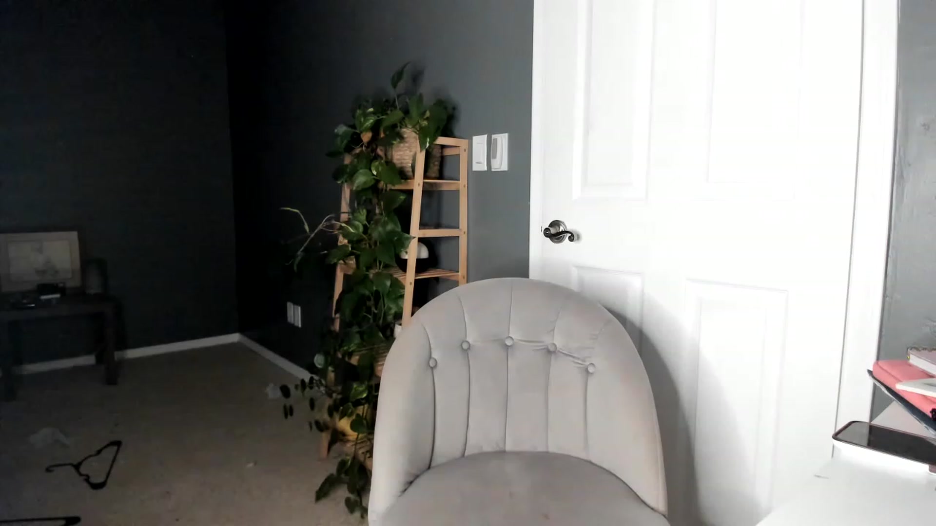 Gallery image thumbnail from Blondebootyx's myfreecams stream on, 12/03/2022, 04:20 image 6 of 20