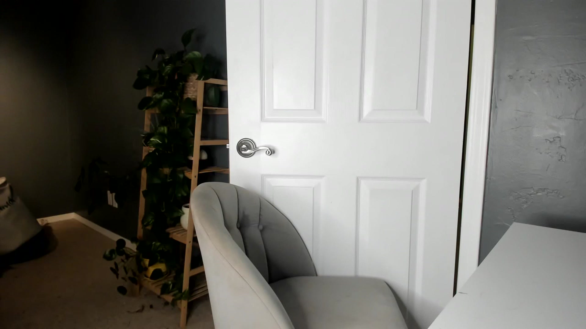 Gallery image thumbnail from Blondebootyx's myfreecams stream on, 01/27/2023, 05:12 image 16 of 20