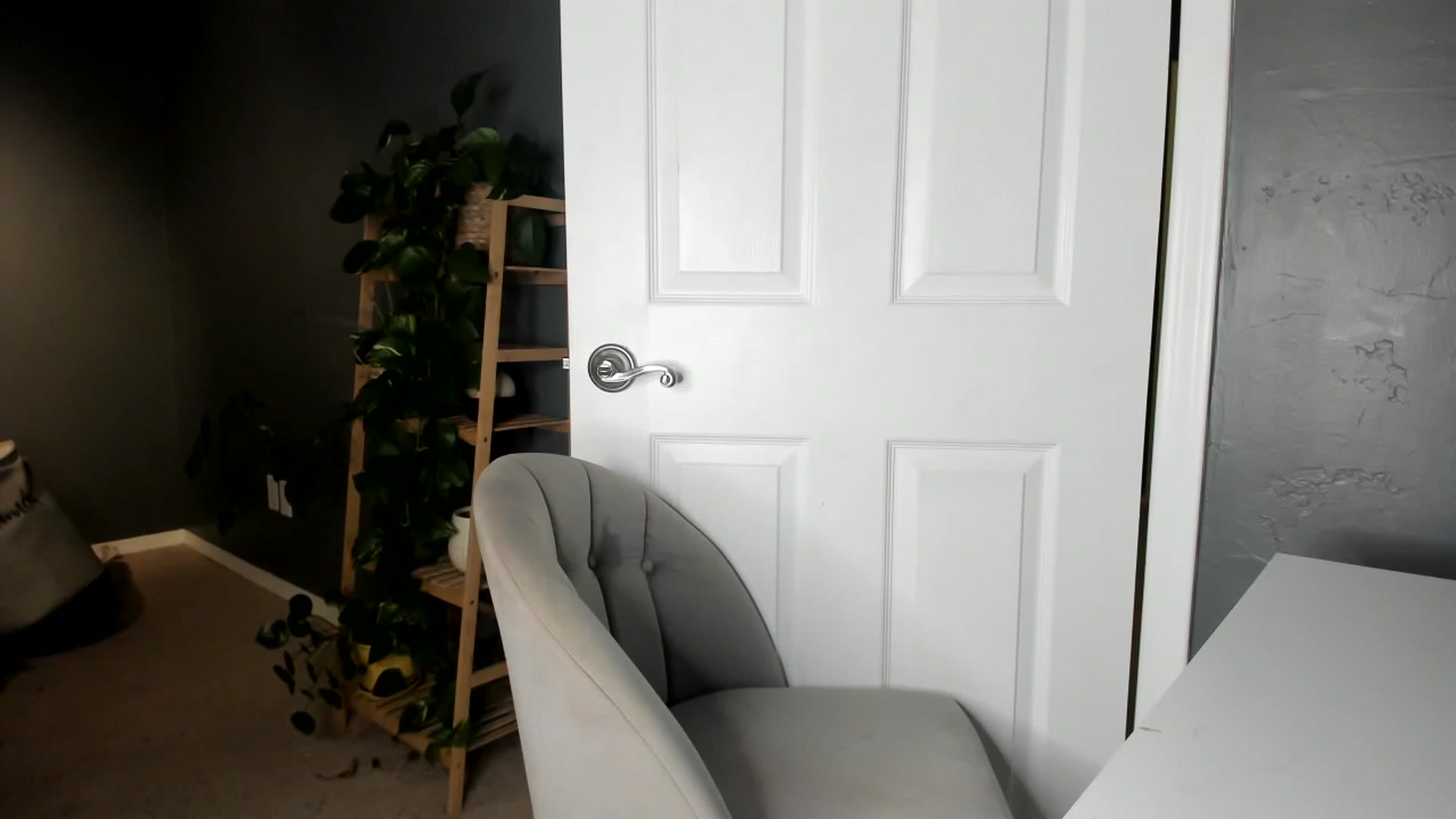 Gallery image thumbnail from Blondebootyx's myfreecams stream on, 01/27/2023, 05:12 image 18 of 20