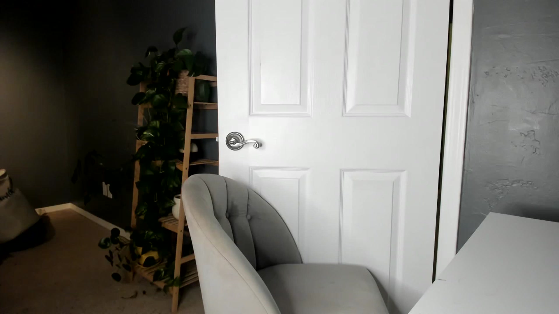 Gallery image thumbnail from Blondebootyx's myfreecams stream on, 01/27/2023, 05:12 image 14 of 20