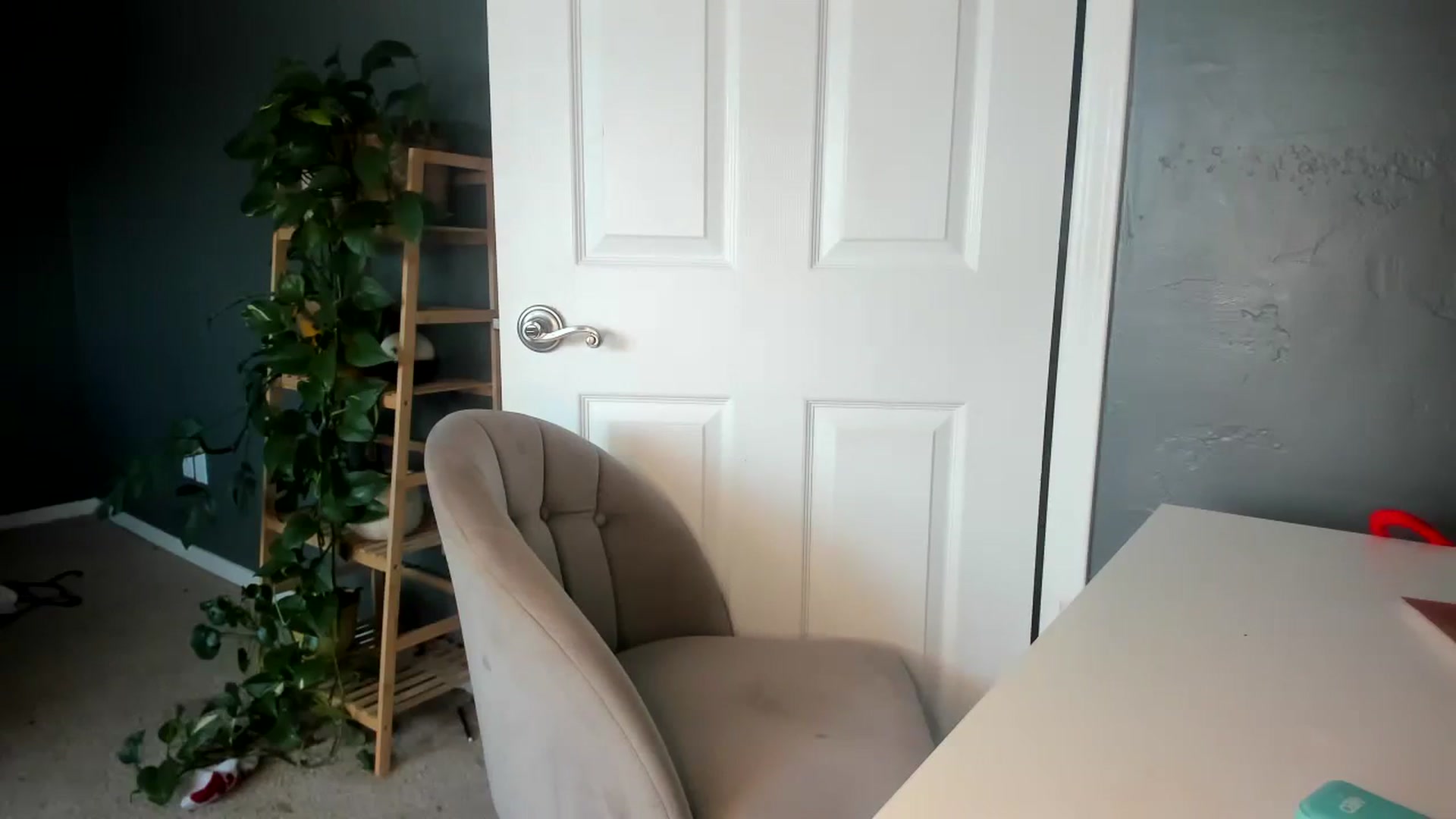 Gallery image thumbnail from Blondebootyx's myfreecams stream on, 08/10/2023, 19:52 image 16 of 20
