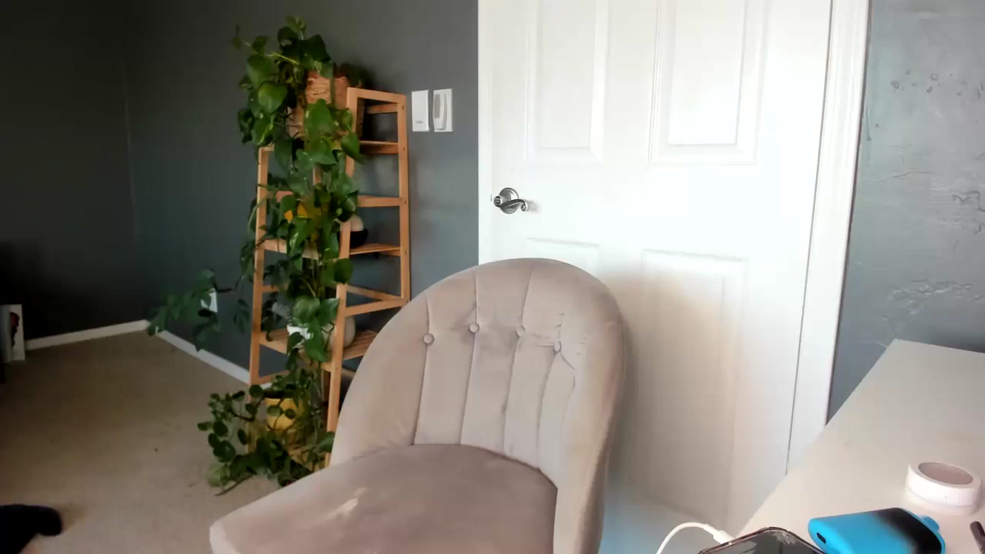 Gallery image thumbnail from Blondebootyx's myfreecams stream on, 11/13/2023, 22:33 image 20 of 20