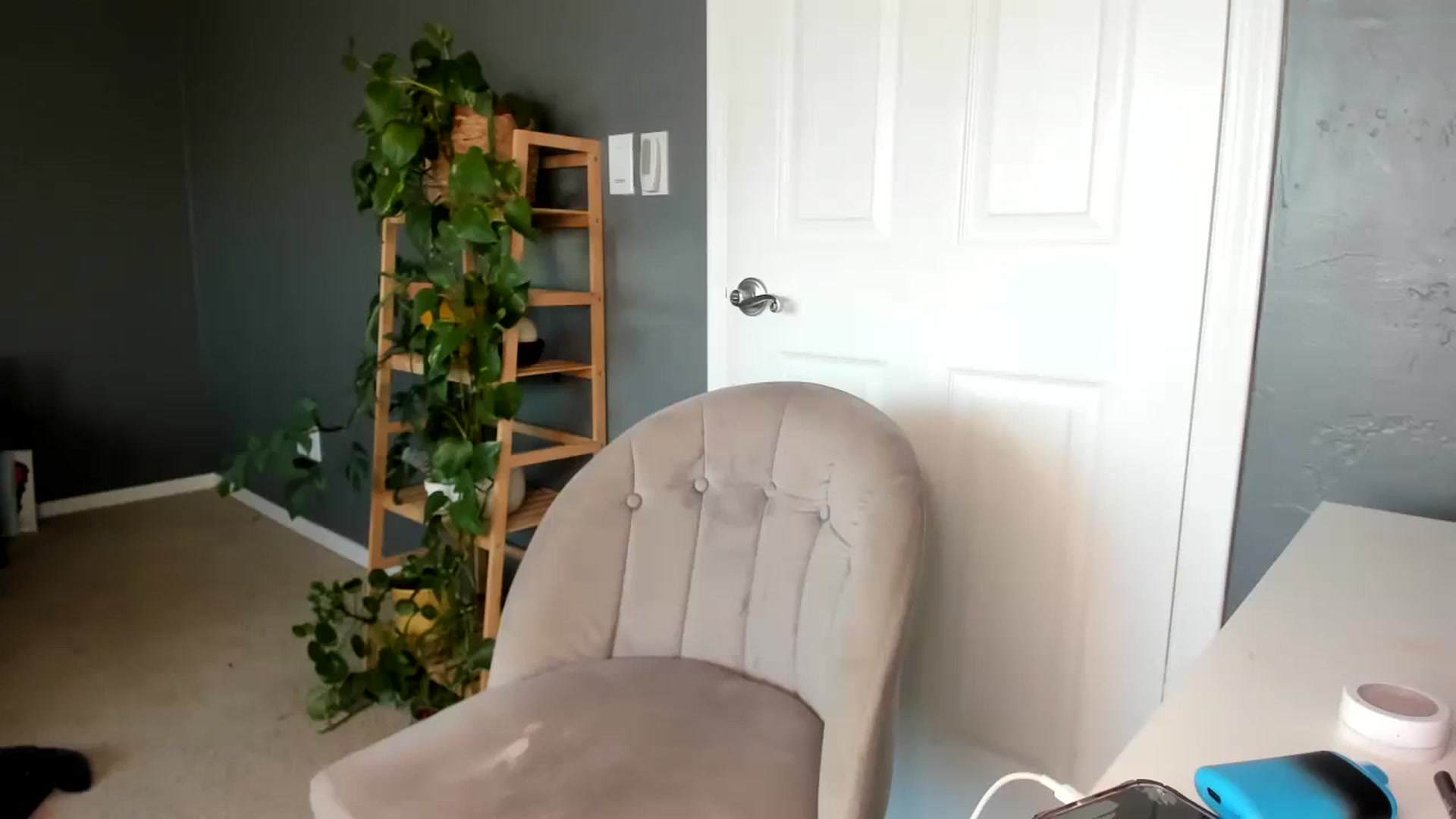 Gallery image thumbnail from Blondebootyx's myfreecams stream on, 11/13/2023, 22:33 image 16 of 20