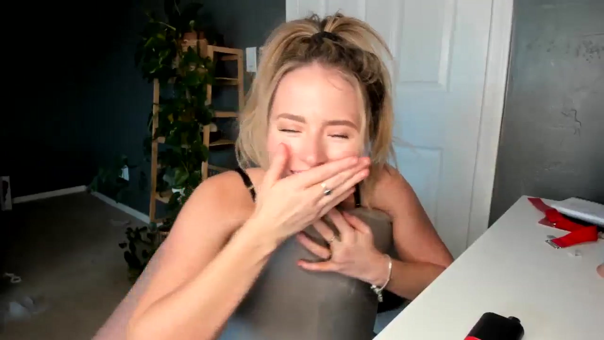 Gallery image thumbnail from Blondebootyx's myfreecams stream on, 11/20/2023, 21:10 image 15 of 20