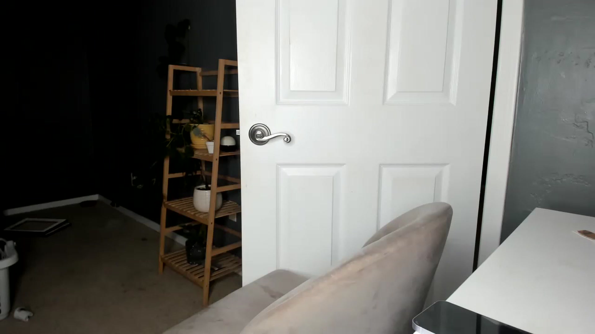 Gallery image thumbnail from Blondebootyx's myfreecams stream on, 12/22/2023, 05:29 image 16 of 20