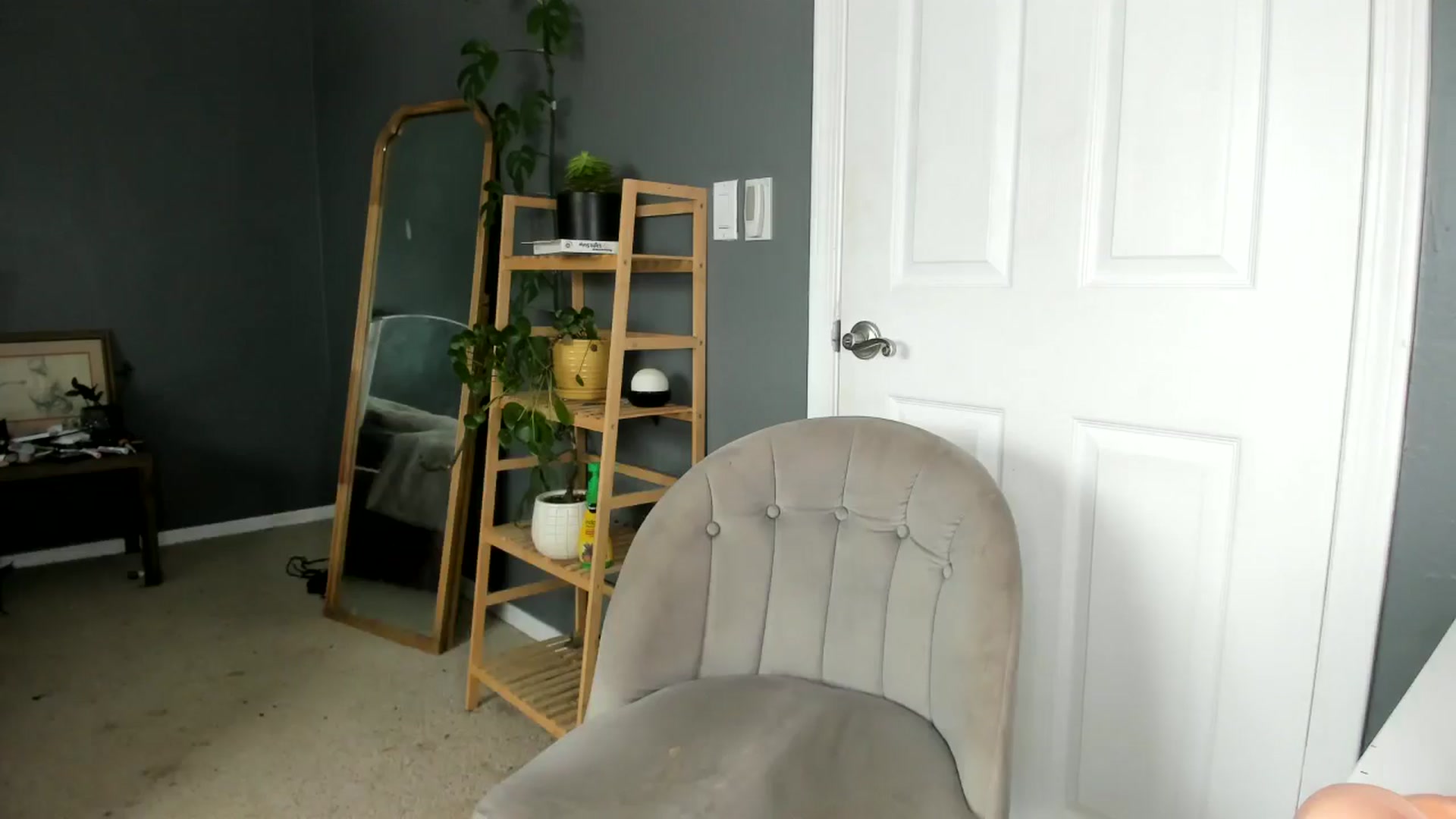 Gallery image thumbnail from Blondebootyx's myfreecams stream on, 04/27/2024, 23:06 image 9 of 20