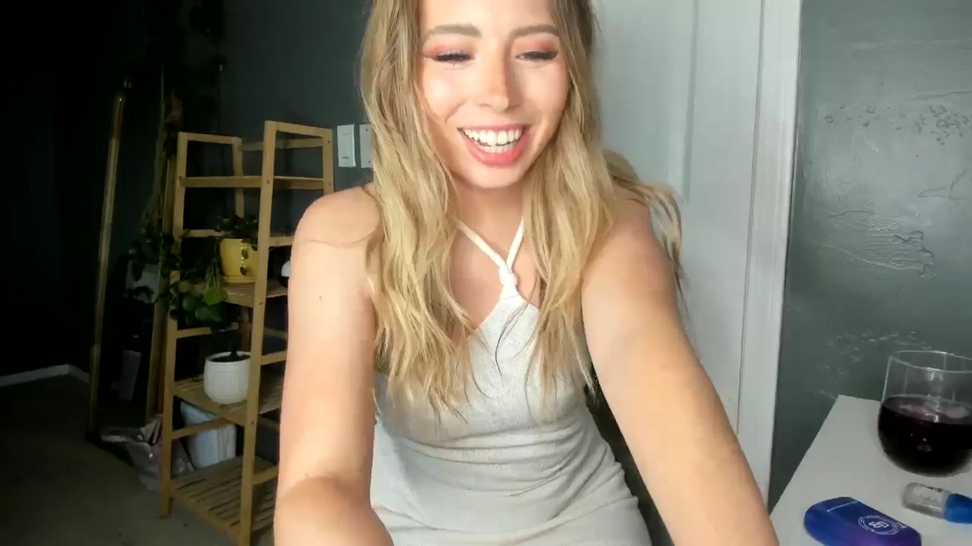 Gallery image thumbnail from Blondebootyx's myfreecams stream on, 07/09/2024, 24:27 image 9 of 20