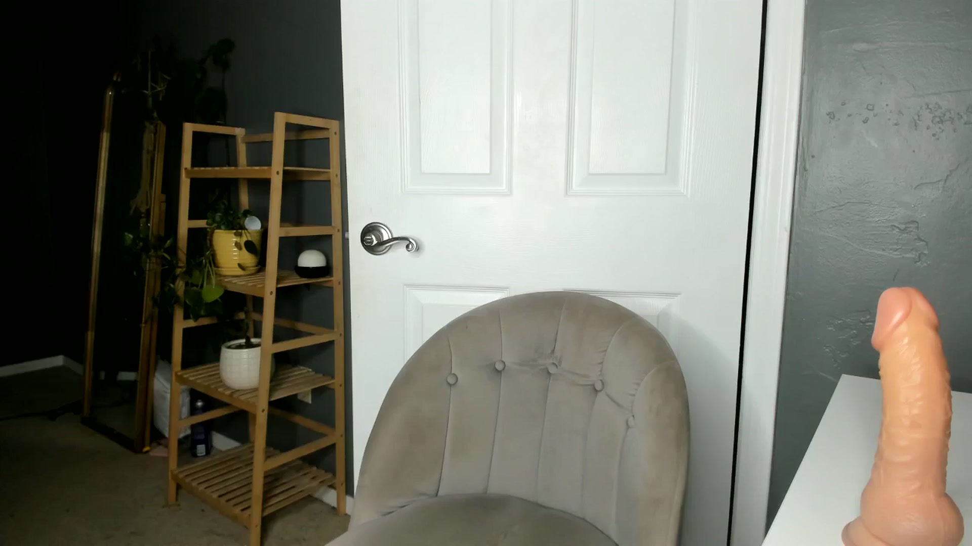 Gallery image thumbnail from Blondebootyx's myfreecams stream on, 07/22/2024, 03:06 image 20 of 20
