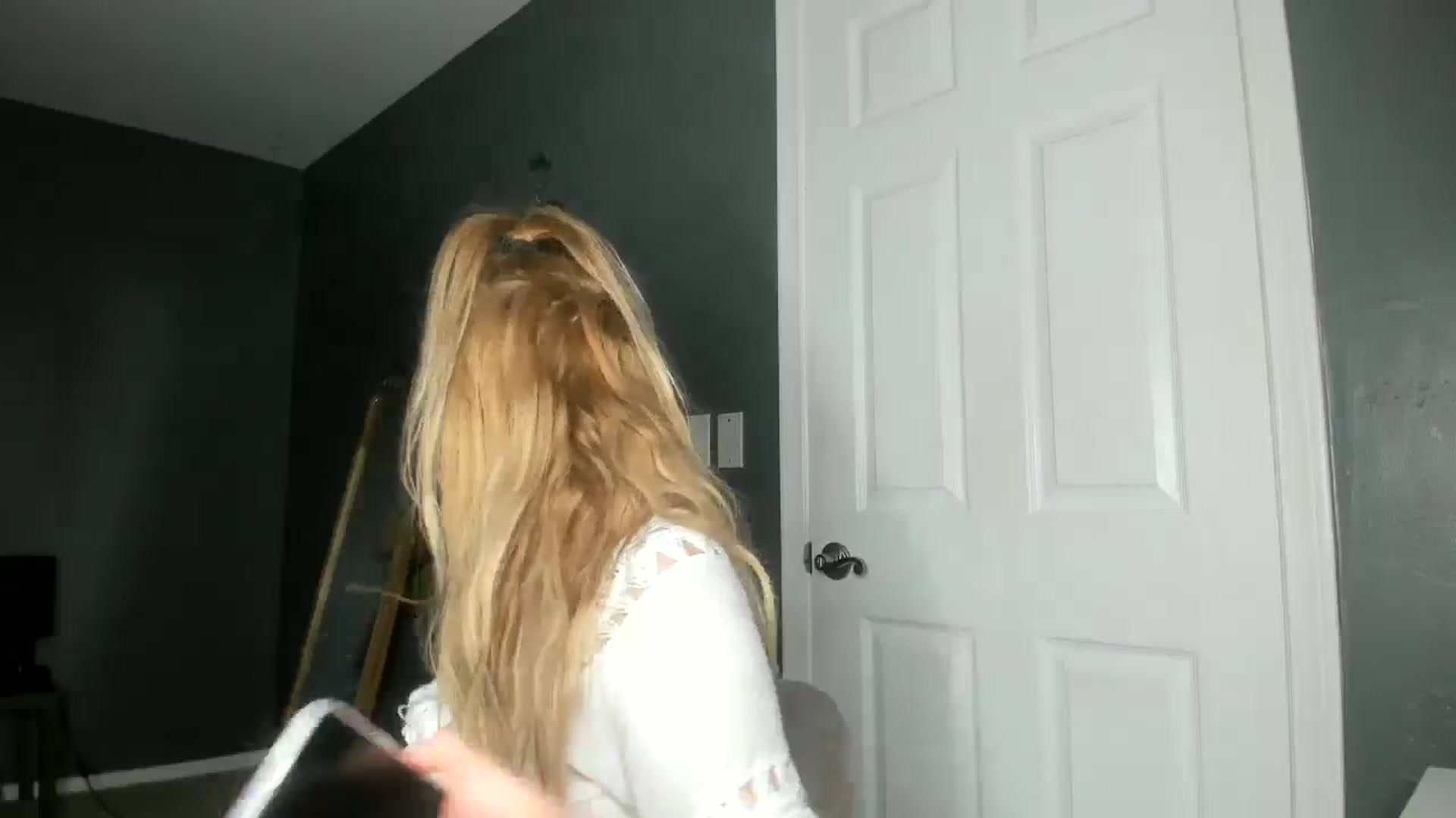 Gallery image thumbnail from Blondebootyx's myfreecams stream on, 09/01/2024, 05:38 image 11 of 20