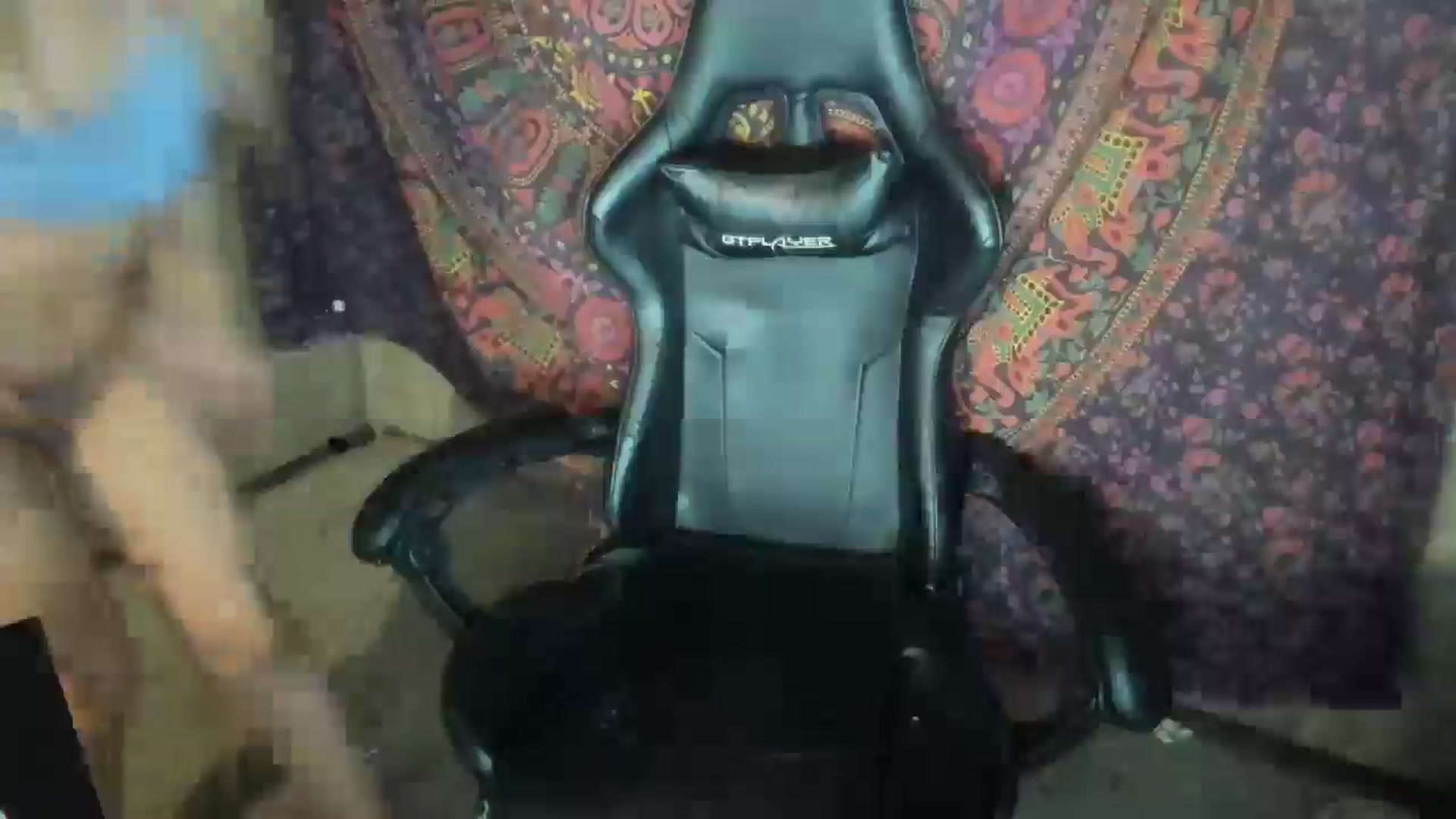 Gallery image thumbnail from Blondebootyx's myfreecams stream on, 04/19/2025, 04:42 image 2 of 20