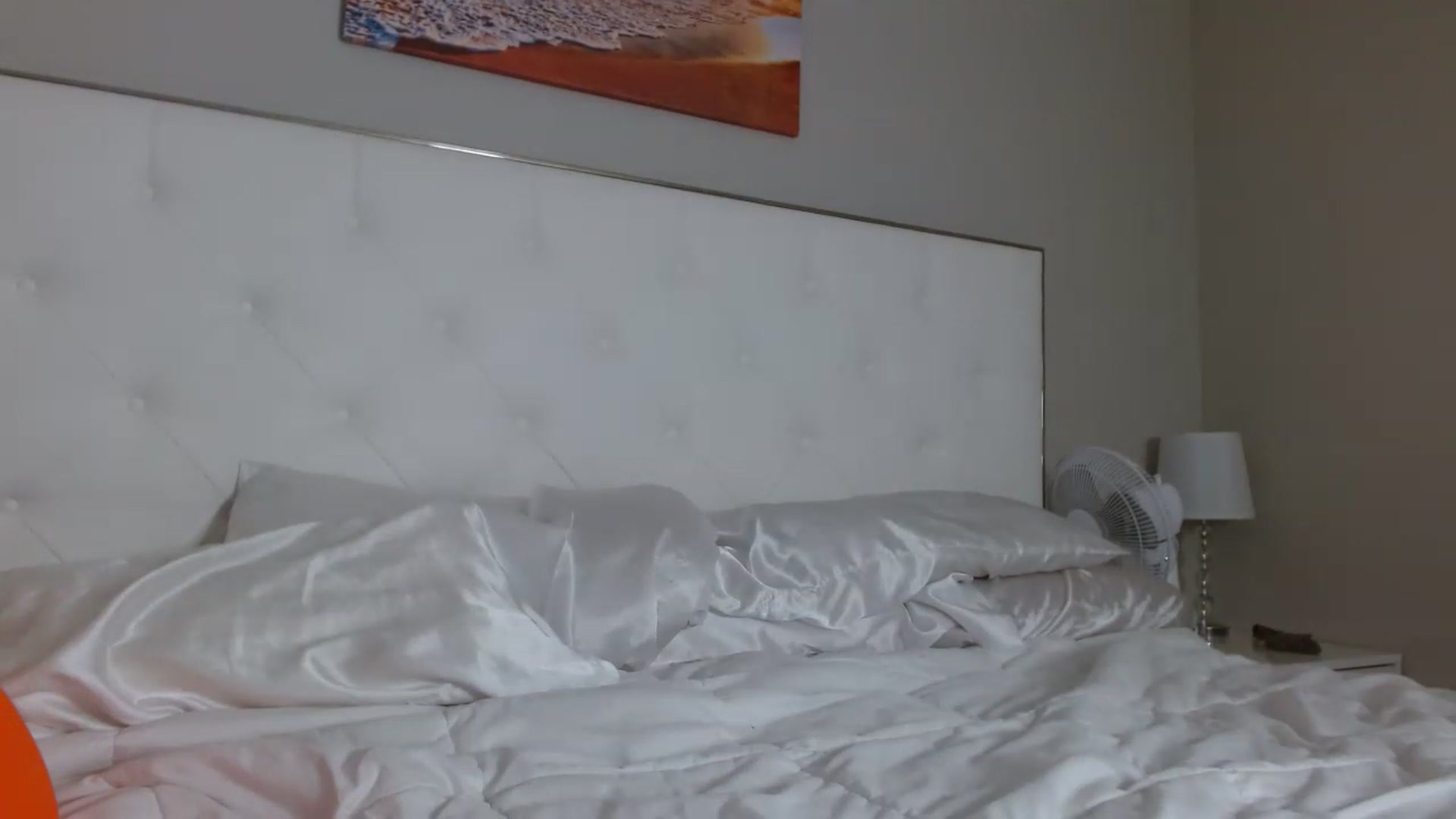 Gallery image thumbnail from Blondebunny5's myfreecams stream on, 12/17/2022, 24:04 image 9 of 20