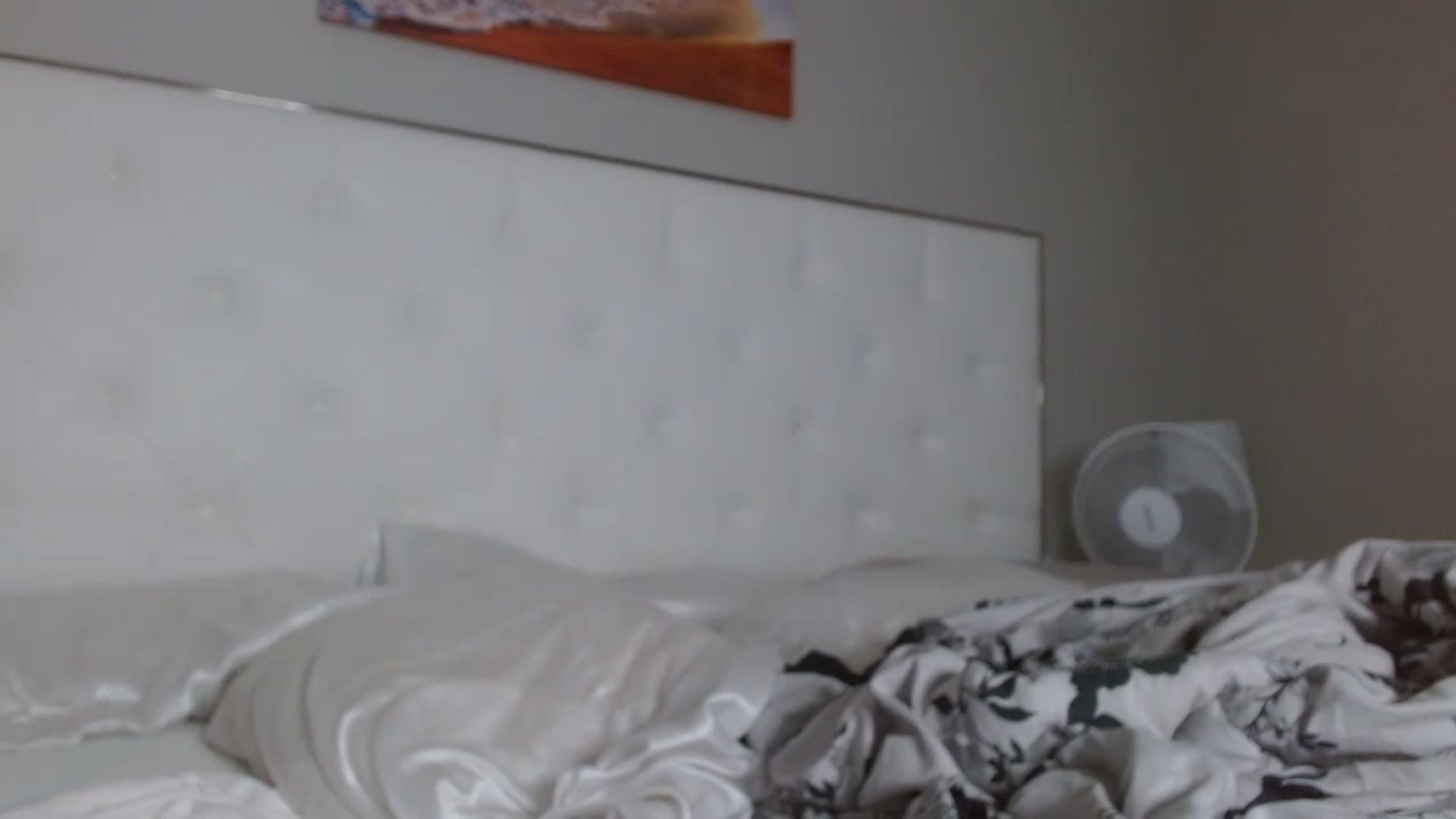 Gallery image thumbnail from Blondebunny5's myfreecams stream on, 01/08/2023, 24:46 image 11 of 20