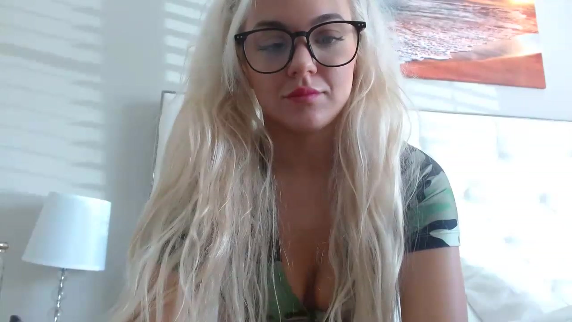Gallery image thumbnail from Blondebunny5's myfreecams stream on, 02/15/2023, 15:40 image 20 of 20