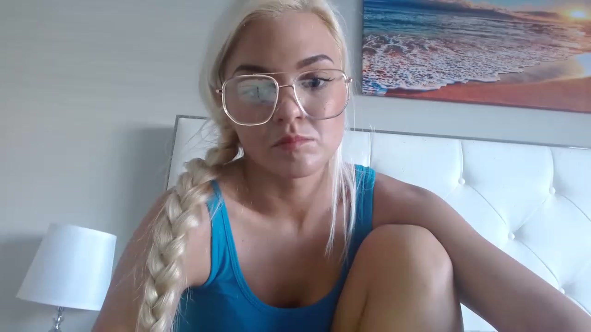 Gallery image thumbnail from Blondebunny5's myfreecams stream on, 02/25/2023, 18:35 image 10 of 20