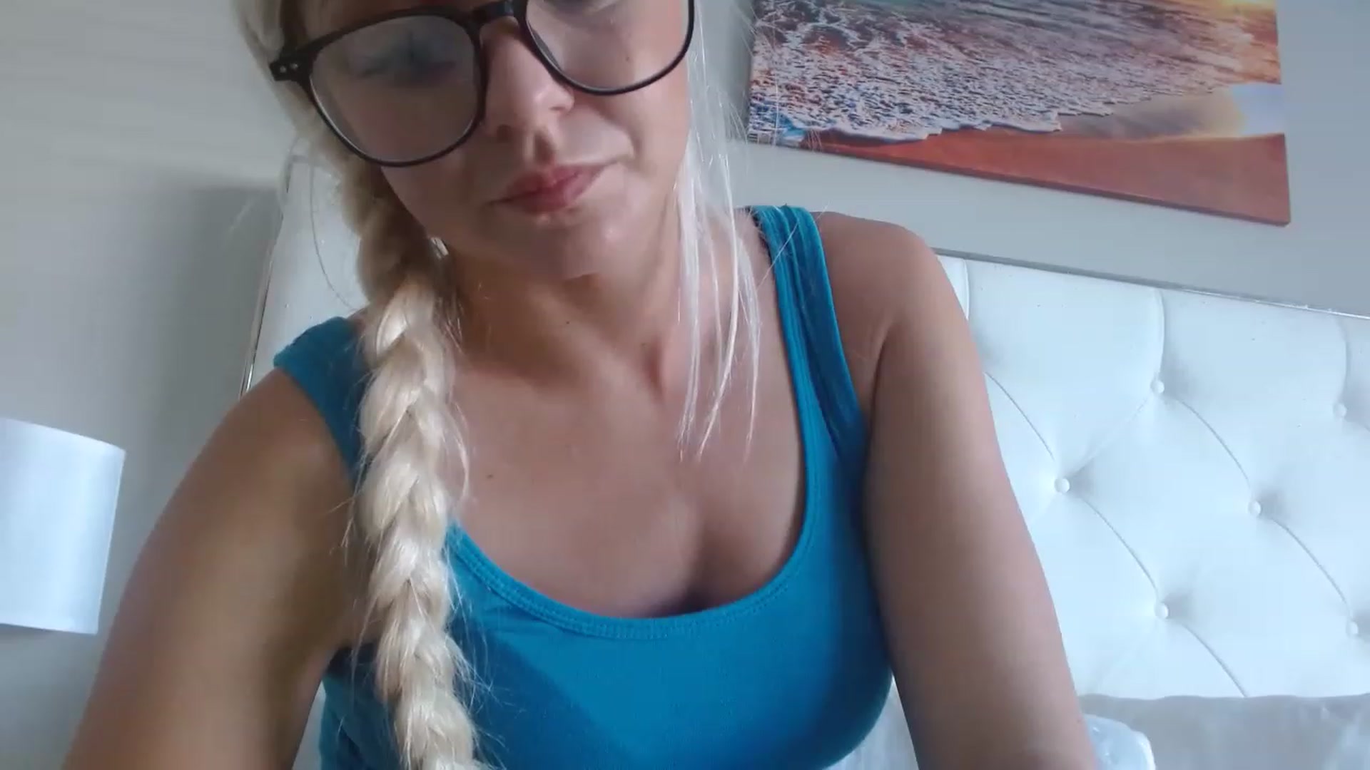 Gallery image thumbnail from Blondebunny5's myfreecams stream on, 02/25/2023, 18:35 image 19 of 20