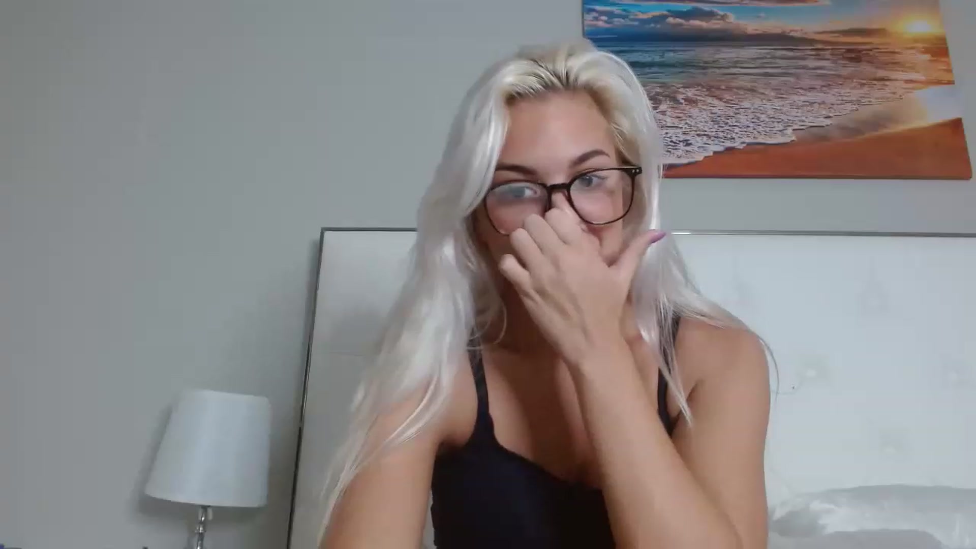 Gallery image thumbnail from Blondebunny5's myfreecams stream on, 03/12/2023, 20:22 image 10 of 20