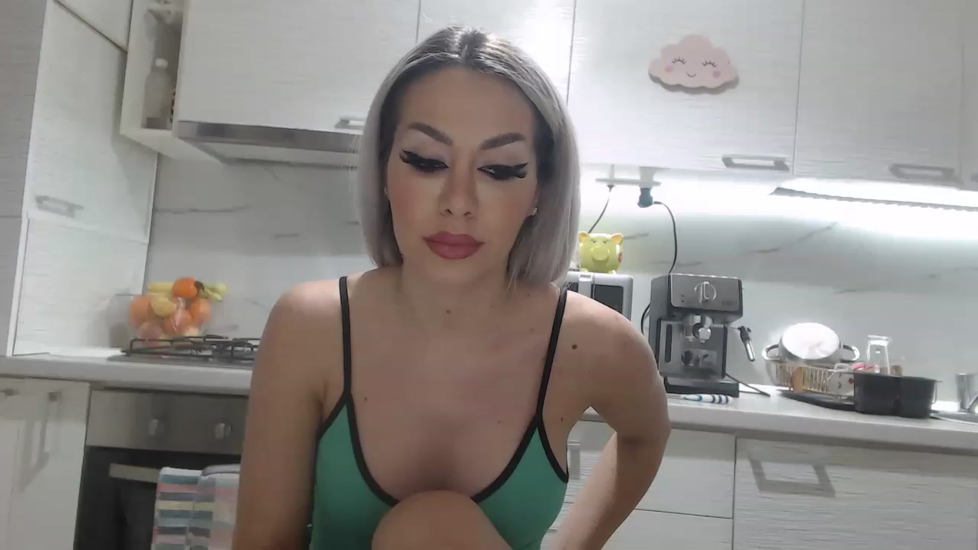 Gallery image thumbnail from BlondeeFairy's myfreecams stream on, 03/18/2023, 21:17 image 20 of 20