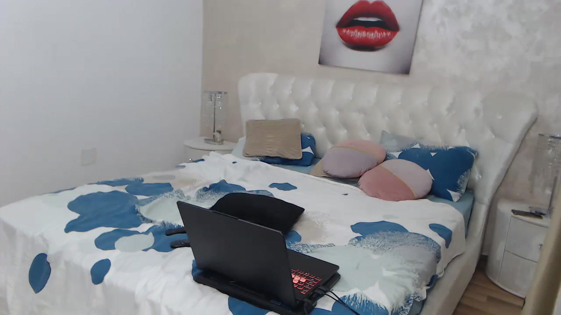 Gallery image thumbnail from BlondeeFairy's myfreecams stream on, 06/14/2023, 19:01 image 14 of 20