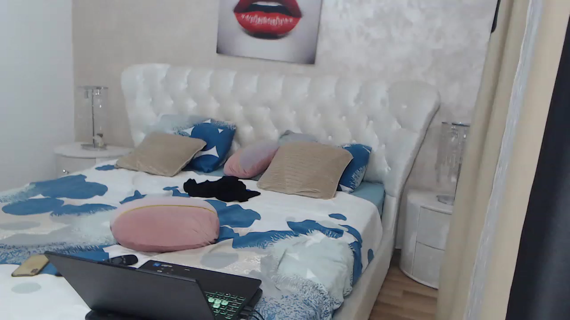 Gallery image thumbnail from BlondeeFairy's myfreecams stream on, 06/15/2023, 19:14 image 20 of 20