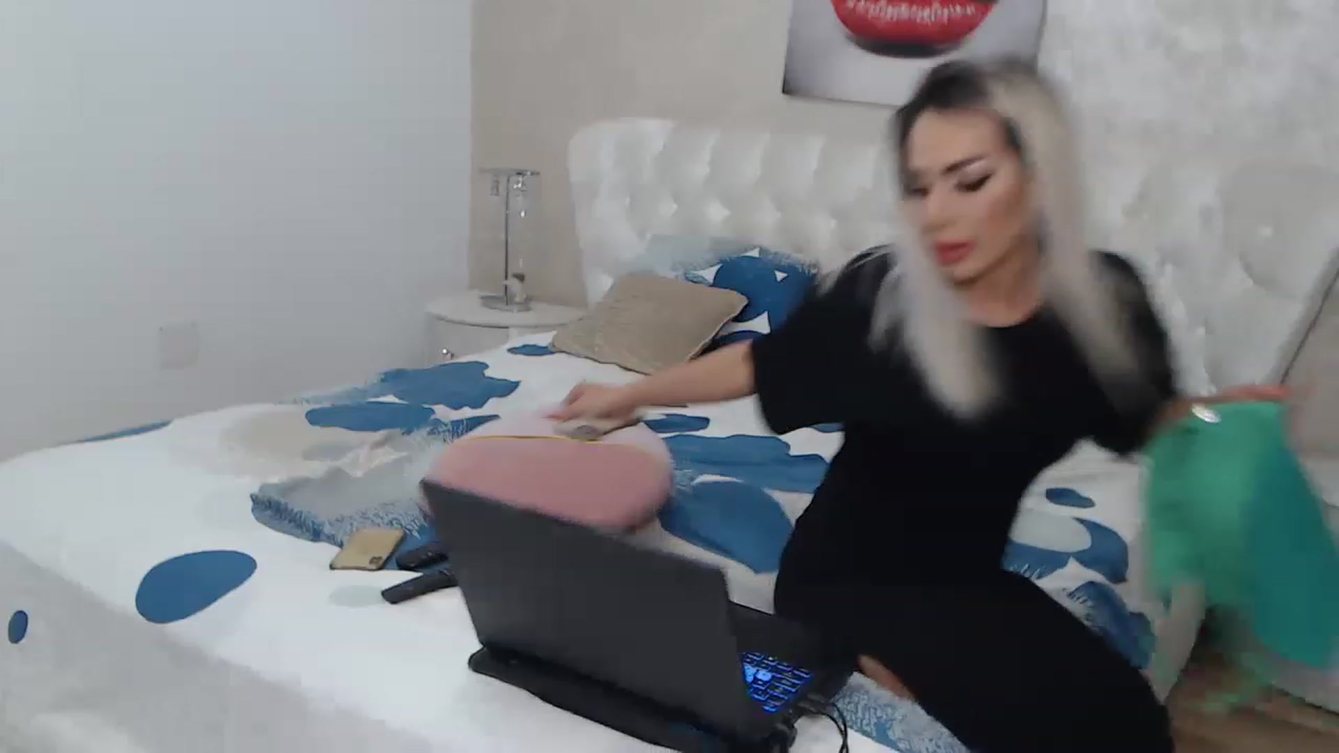 Gallery image thumbnail from BlondeeFairy's myfreecams stream on, 06/15/2023, 19:14 image 12 of 20