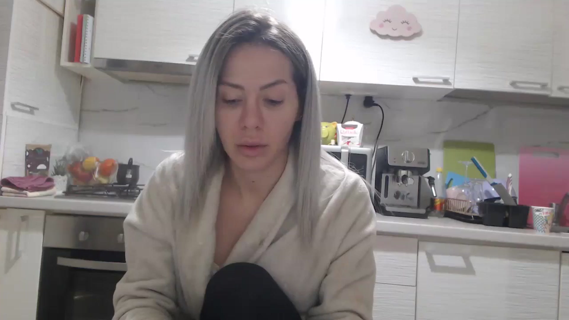 Gallery image thumbnail from BlondeeFairy's myfreecams stream on, 02/02/2024, 20:59 image 15 of 20