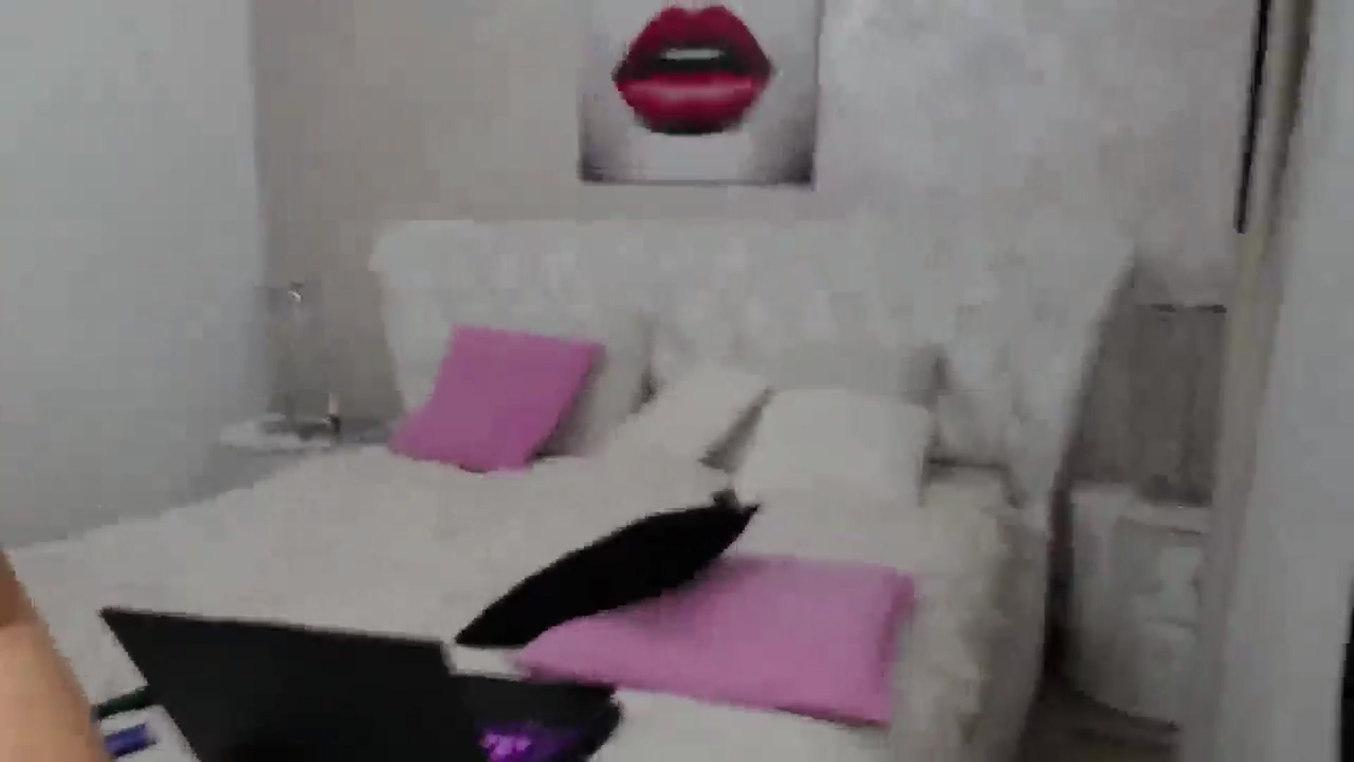 Gallery image thumbnail from BlondeeFairy's myfreecams stream on, 09/25/2025, 20:36 image 17 of 20