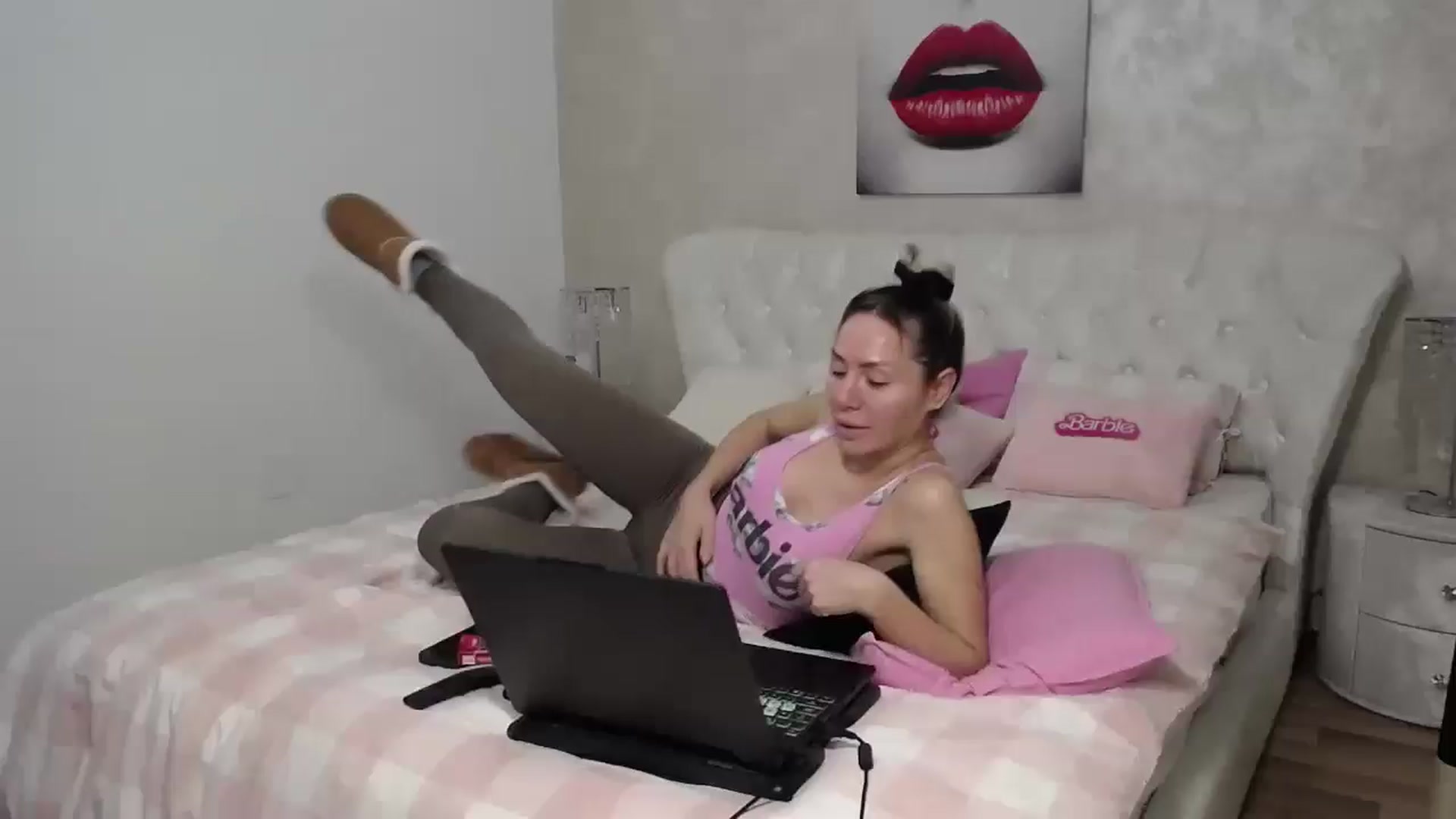 Gallery image thumbnail from BlondeeFairy's myfreecams stream on, 01/23/2026, 21:30 image 8 of 20