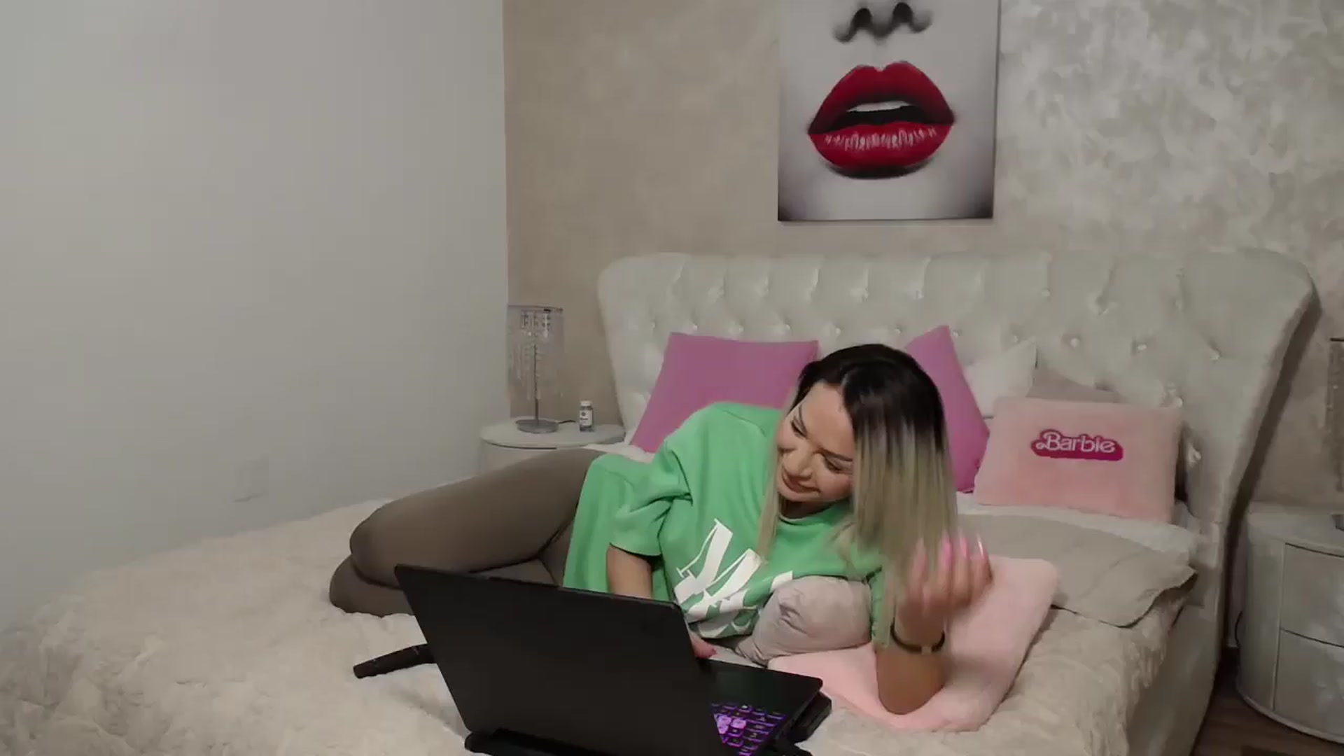 Gallery image thumbnail from BlondeeFairy's myfreecams stream on, 03/26/2026, 21:24 image 1 of 20