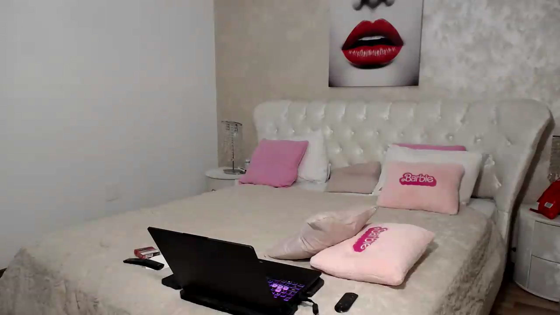Gallery image thumbnail from BlondeeFairy's myfreecams stream on, 06/21/2026, 20:17 image 12 of 20