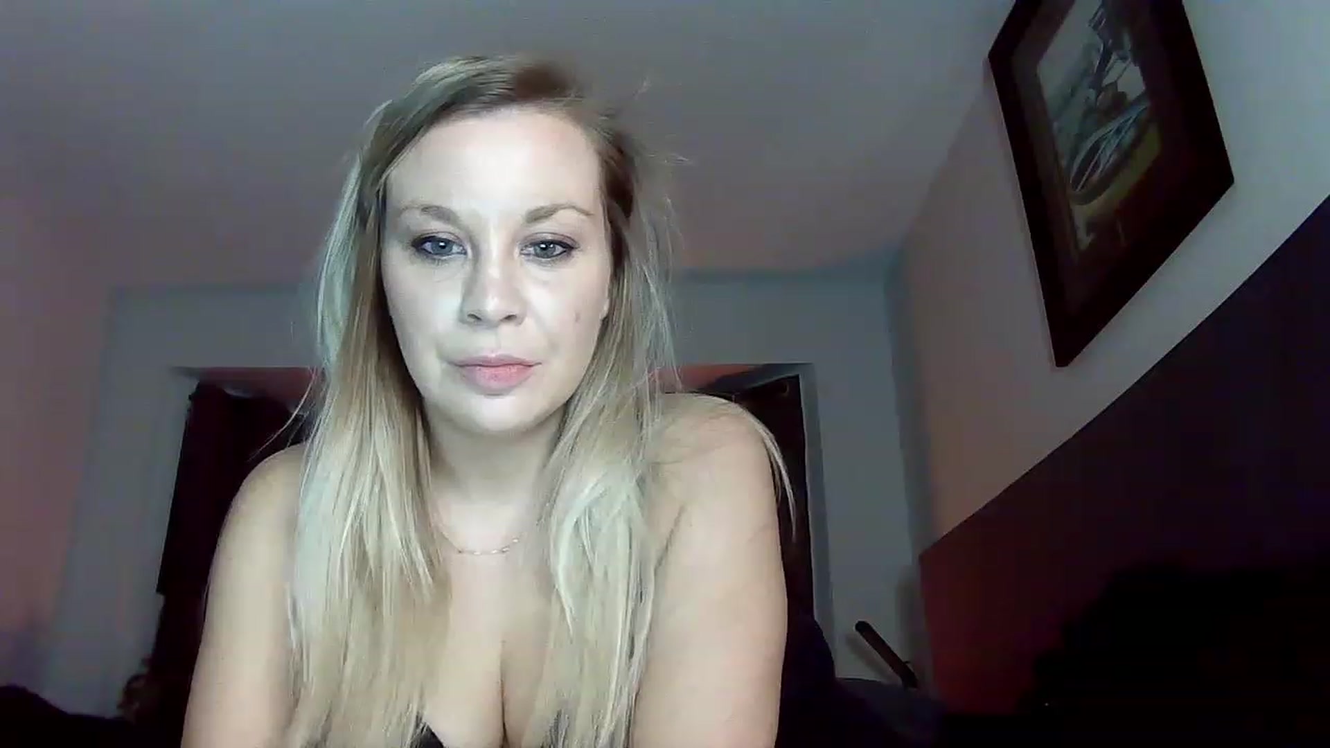 Gallery image thumbnail from Blondgrllexi's myfreecams stream on, 11/23/2022, 10:07 image 4 of 20