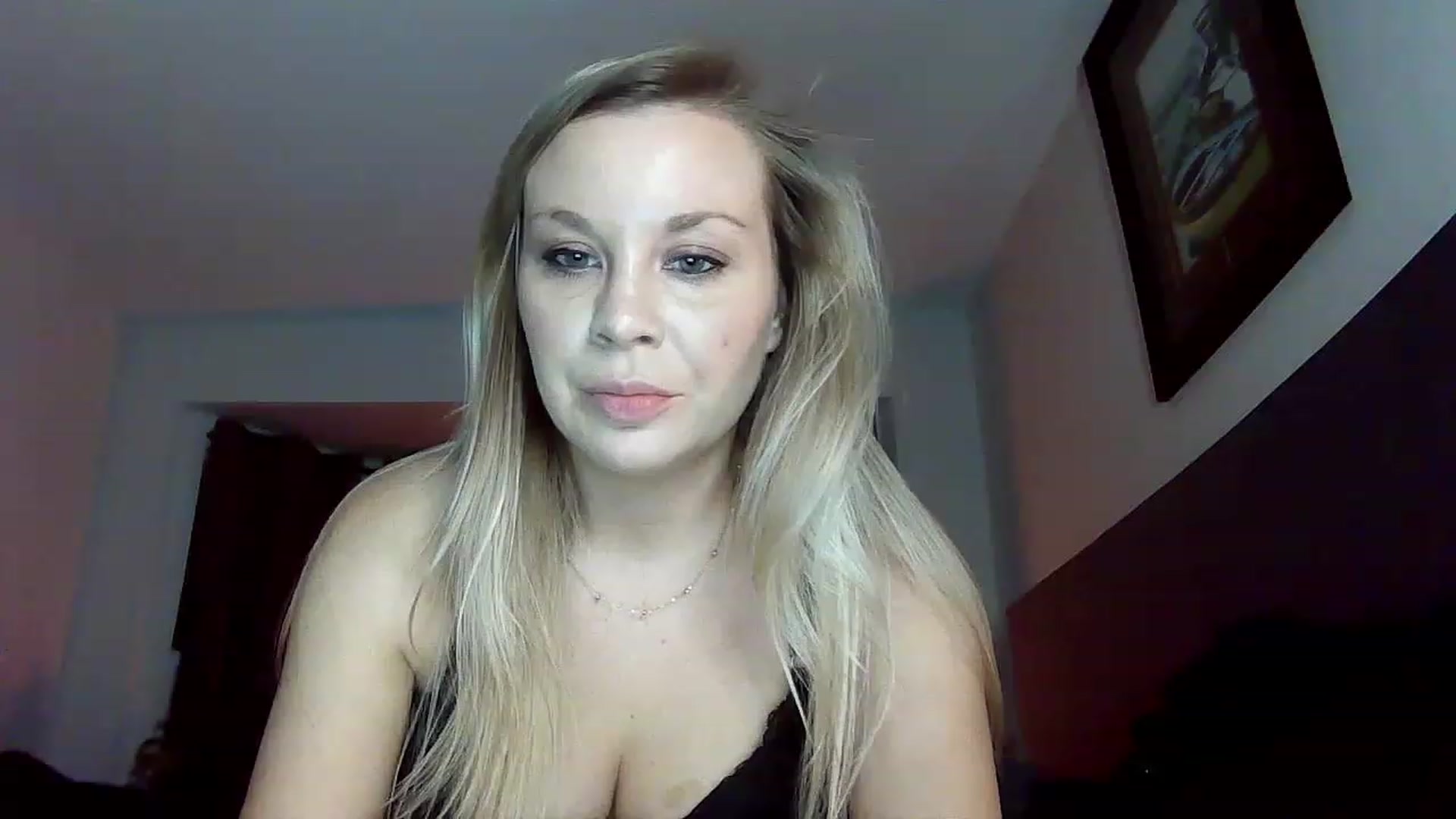 Gallery image thumbnail from Blondgrllexi's myfreecams stream on, 11/23/2022, 10:07 image 1 of 20