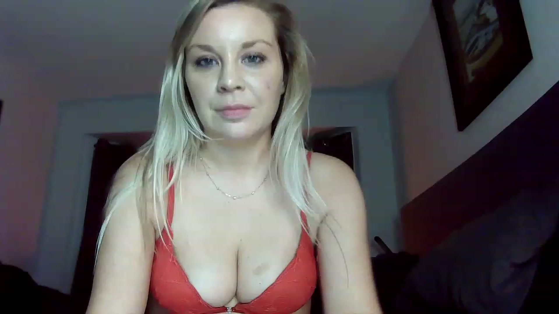 Gallery image thumbnail from Blondgrllexi's myfreecams stream on, 11/24/2022, 09:17 image 12 of 20