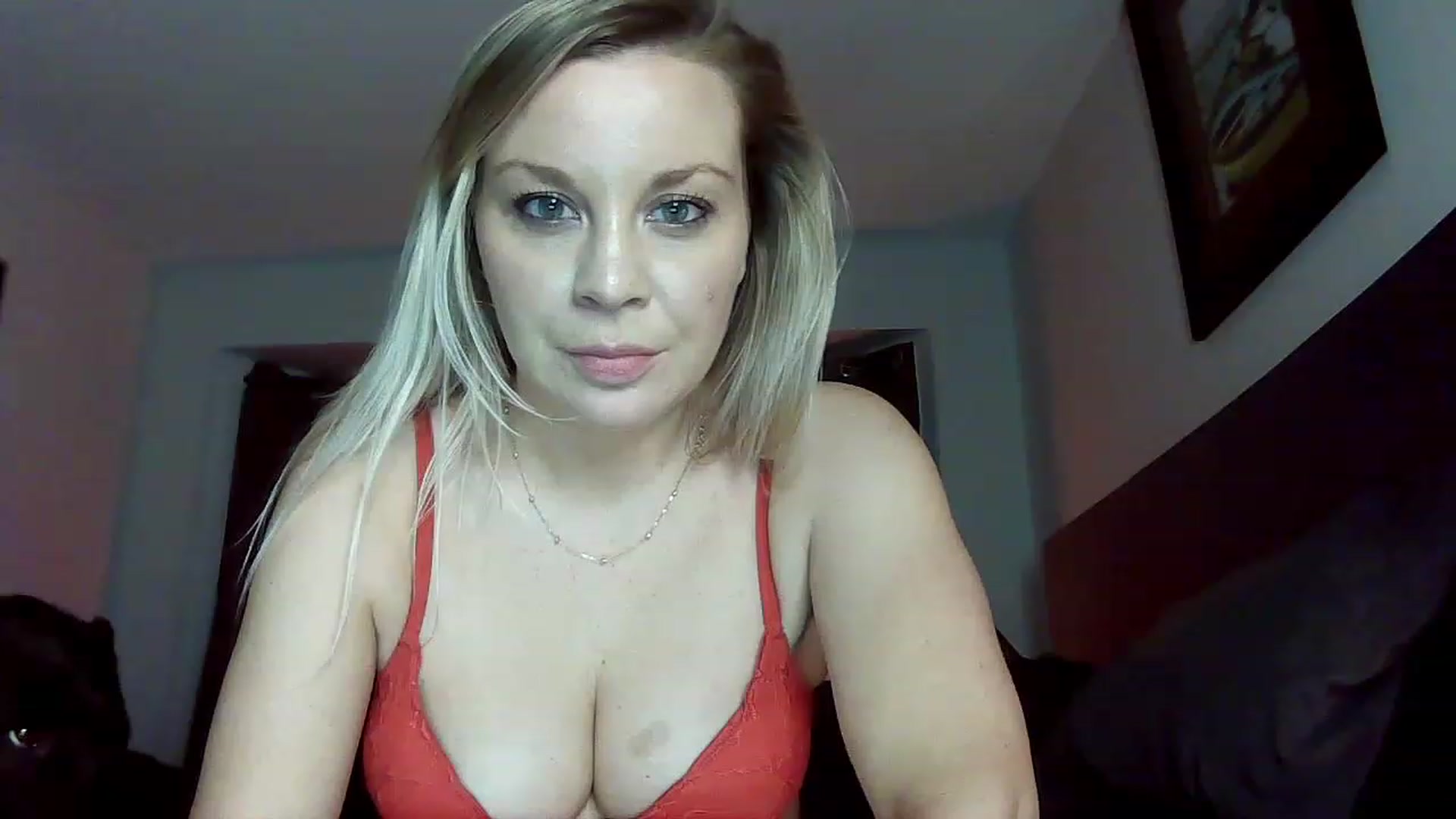Gallery image thumbnail from Blondgrllexi's myfreecams stream on, 11/24/2022, 09:17 image 10 of 20