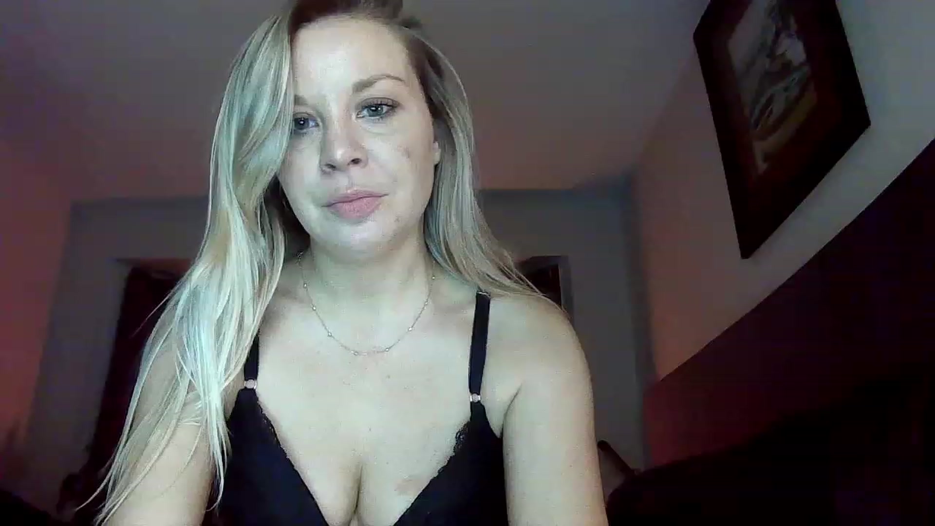 Gallery image thumbnail from Blondgrllexi's myfreecams stream on, 11/25/2022, 07:45 image 14 of 20