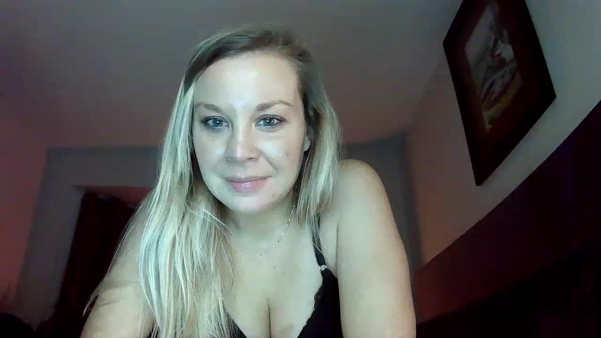 Gallery image thumbnail from Blondgrllexi's myfreecams stream on, 11/25/2022, 08:11 image 17 of 20