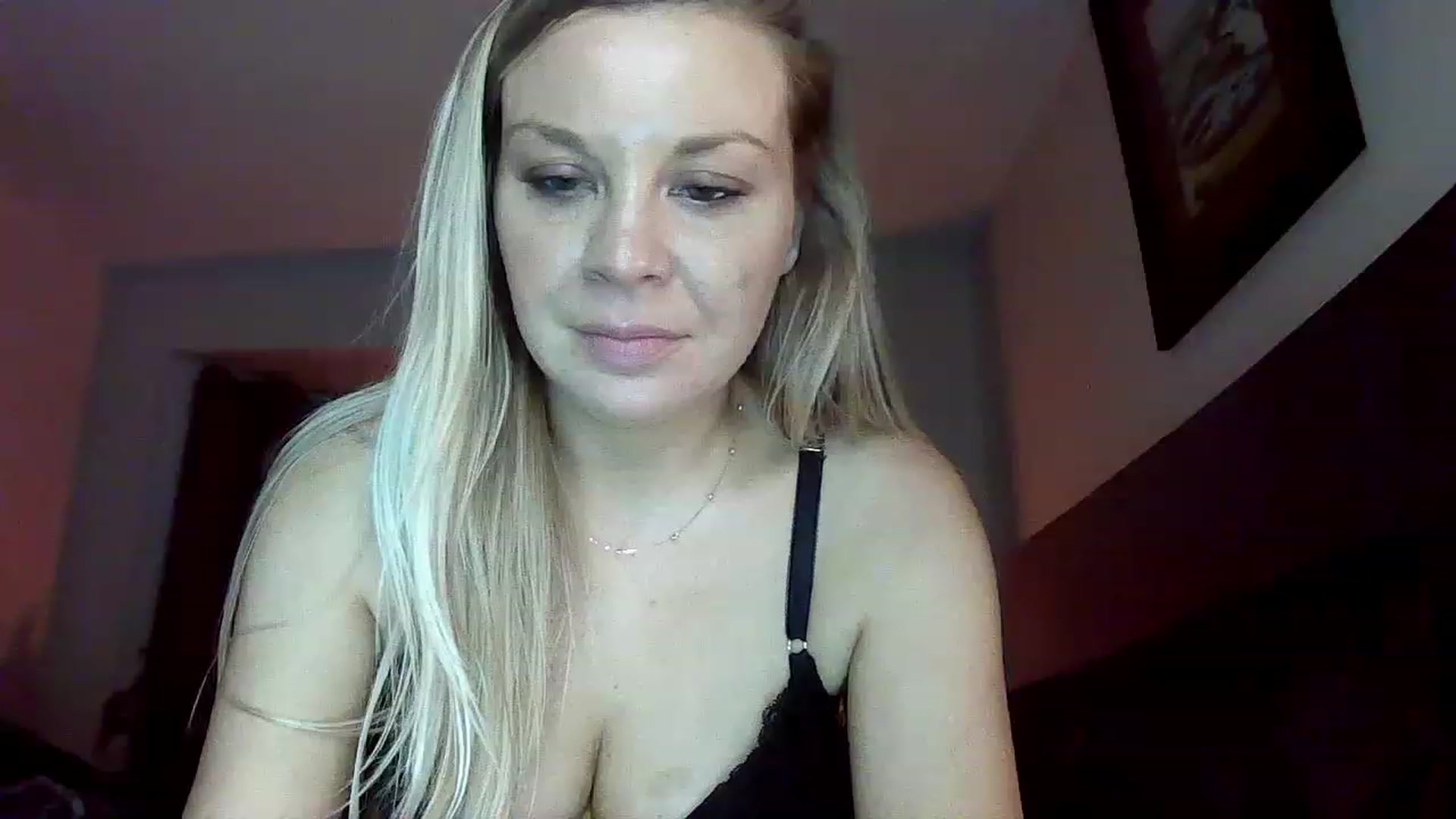 Gallery image thumbnail from Blondgrllexi's myfreecams stream on, 11/25/2022, 09:08 image 18 of 20