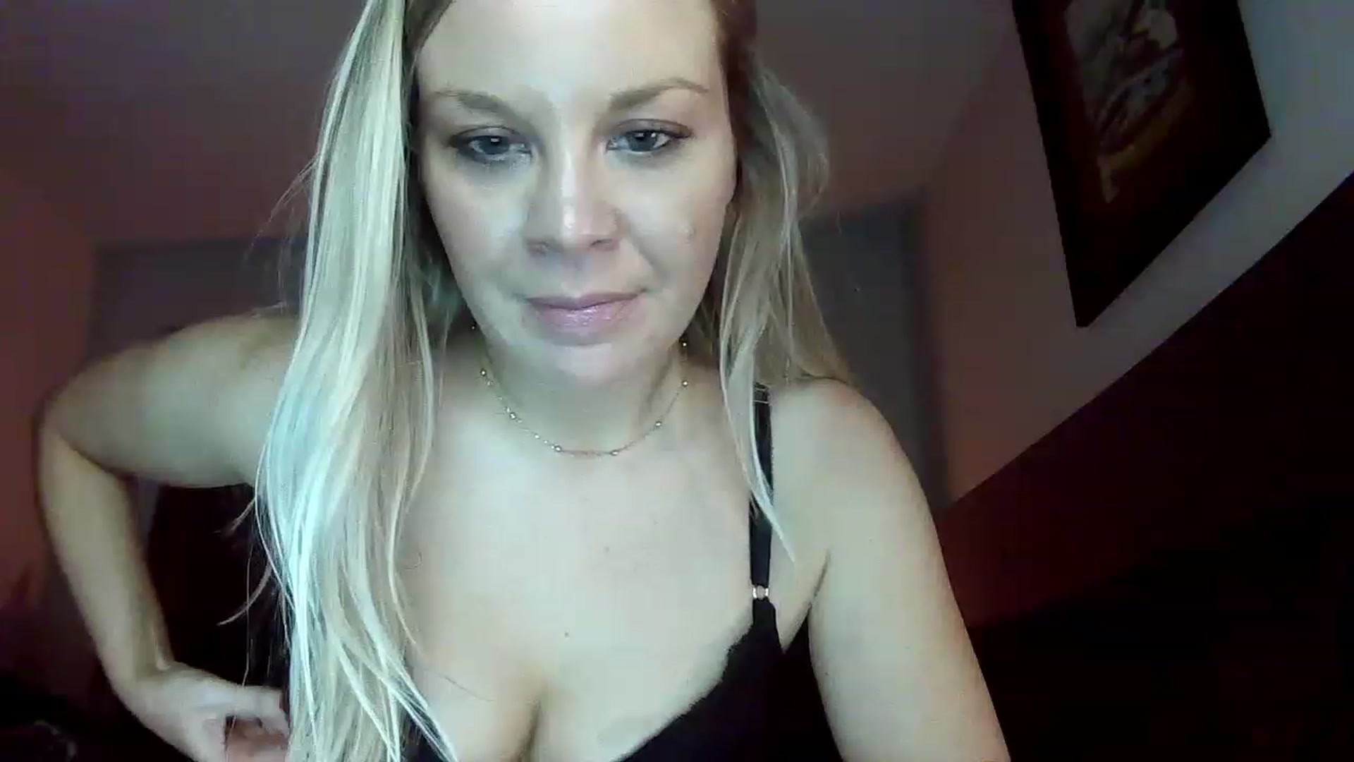 Gallery image thumbnail from Blondgrllexi's myfreecams stream on, 11/25/2022, 09:08 image 14 of 20