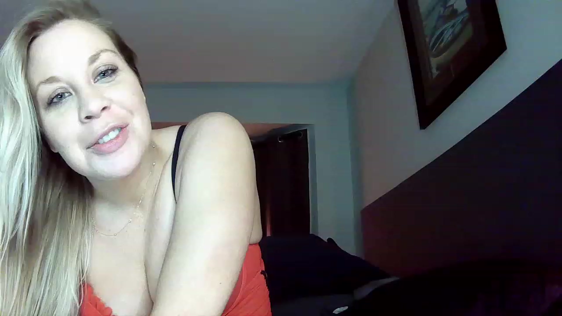 Gallery image thumbnail from Blondgrllexi's myfreecams stream on, 12/23/2022, 11:43 image 1 of 20