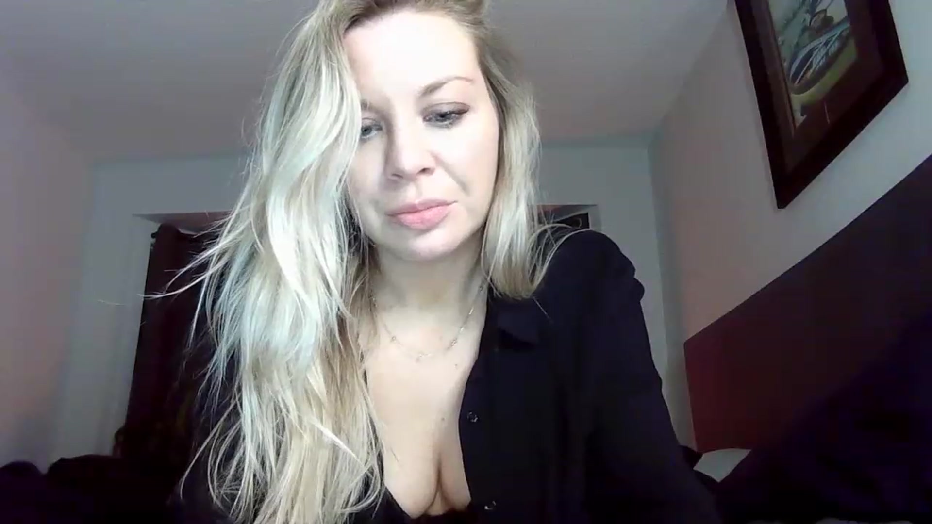 Gallery image thumbnail from Blondgrllexi's myfreecams stream on, 12/24/2022, 10:07 image 5 of 20