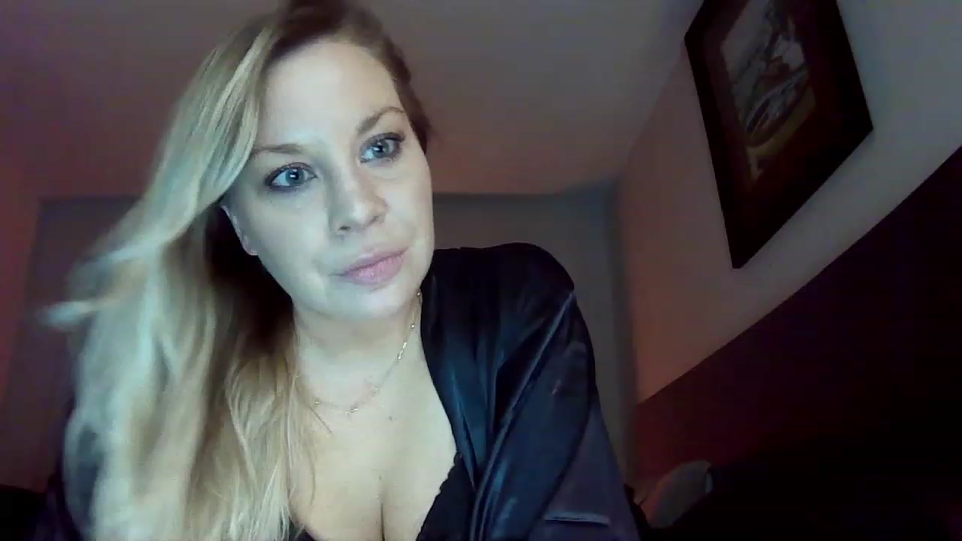 Gallery image thumbnail from Blondgrllexi's myfreecams stream on, 12/30/2022, 09:33 image 1 of 20