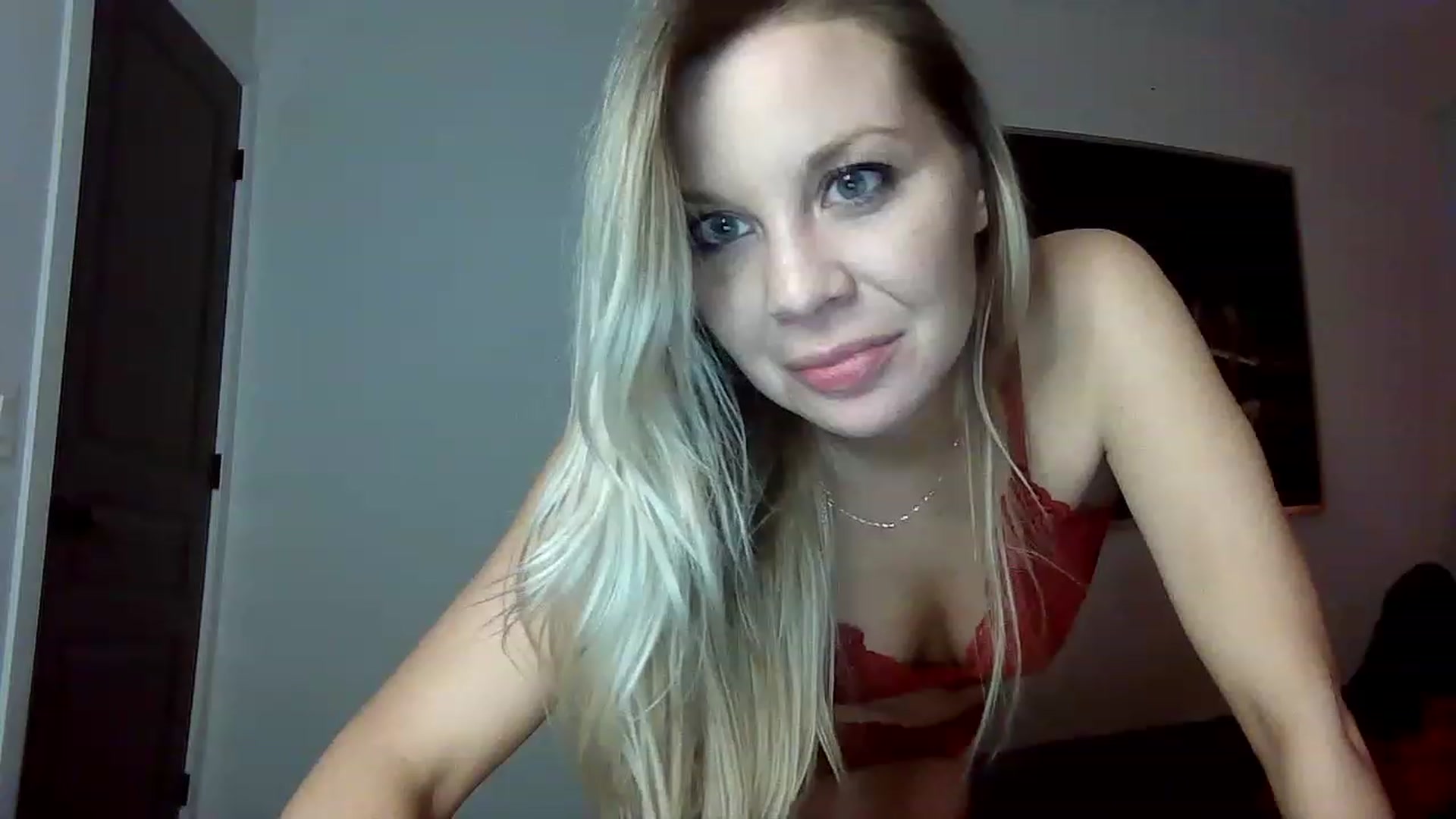 Gallery image thumbnail from Blondgrllexi's myfreecams stream on, 01/22/2023, 11:53 image 20 of 20