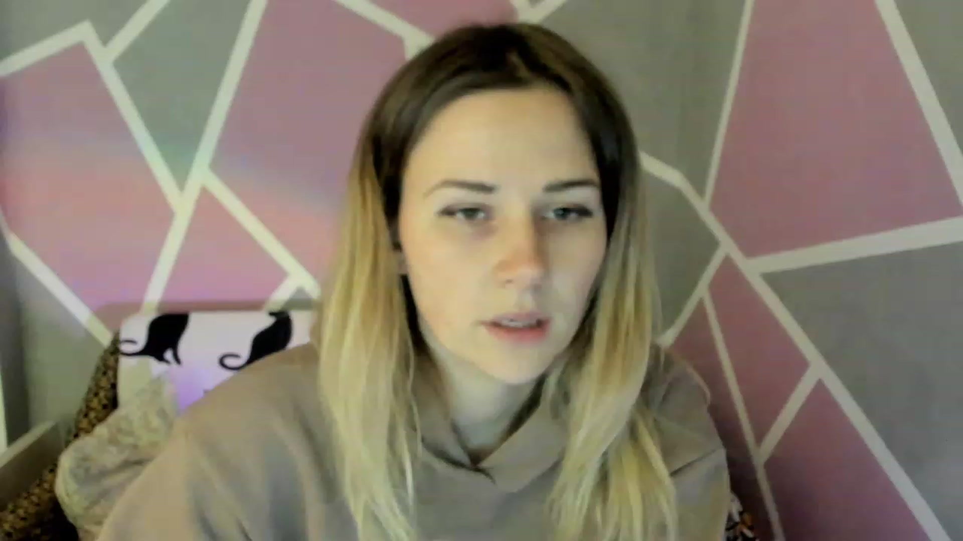 Gallery image thumbnail from Blondie_Star's myfreecams stream on, 12/02/2022, 13:01 image 7 of 20