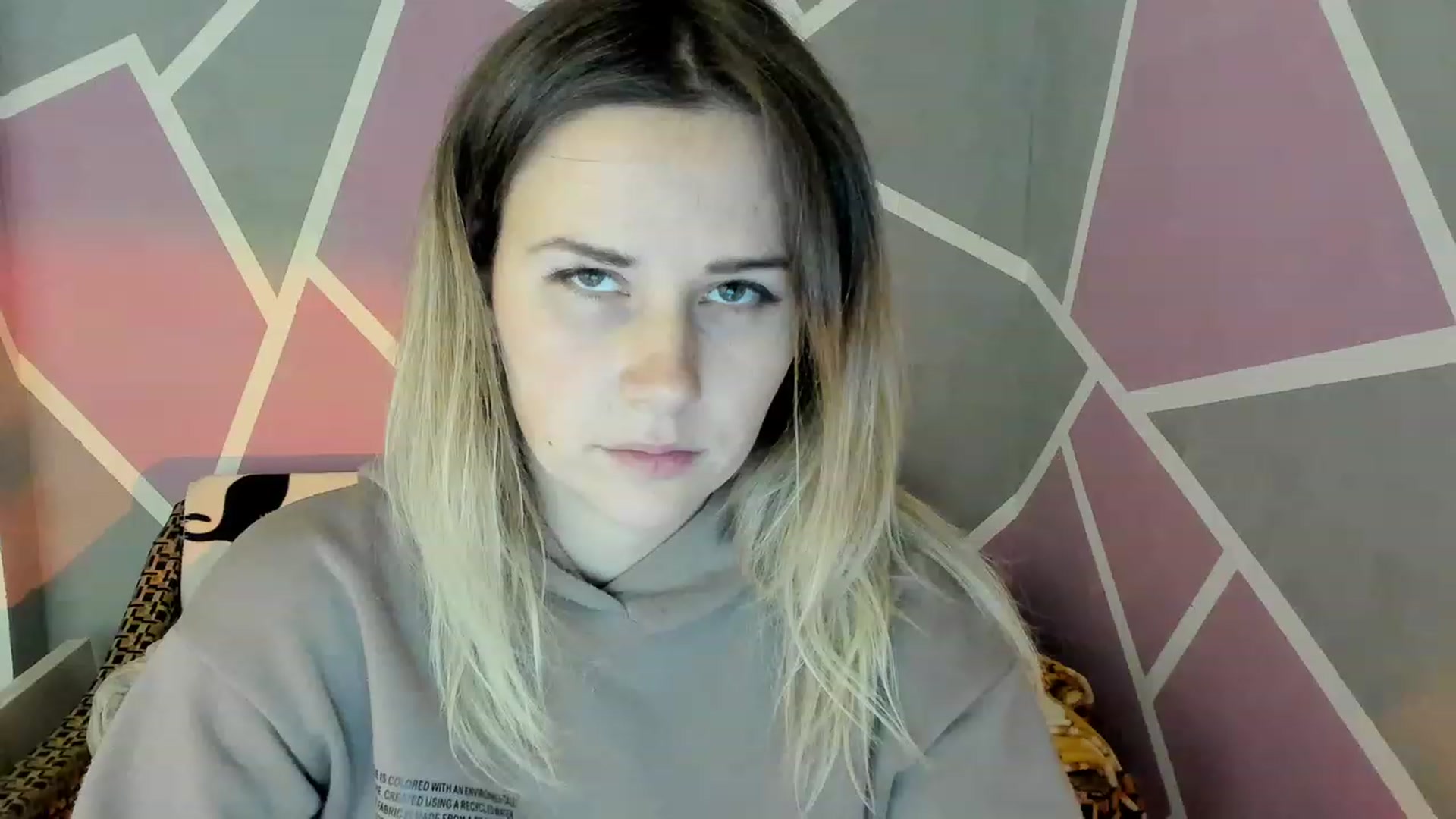 Gallery image thumbnail from Blondie_Star's myfreecams stream on, 12/02/2022, 13:01 image 5 of 20
