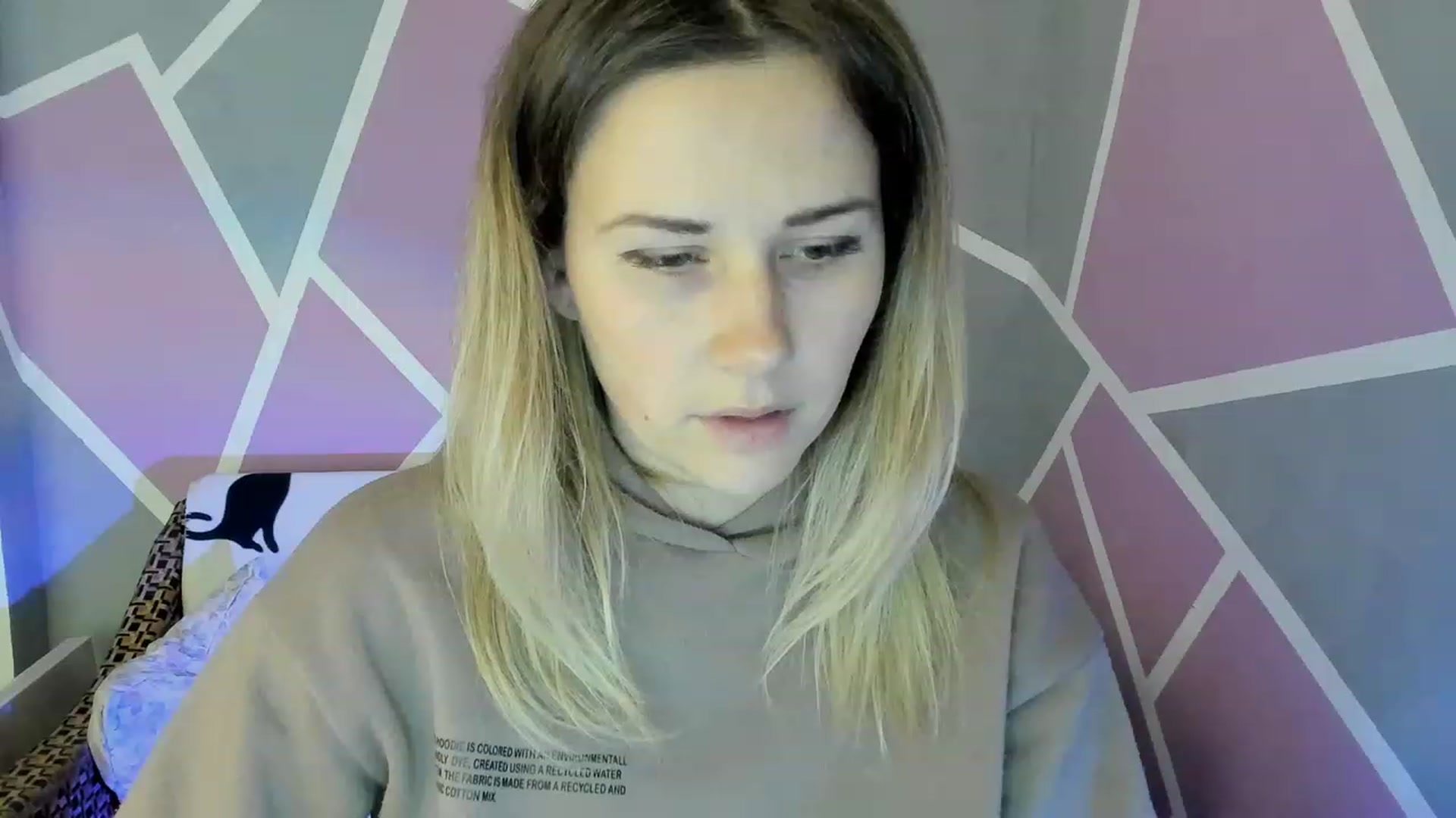 Gallery image thumbnail from Blondie_Star's myfreecams stream on, 12/02/2022, 13:01 image 14 of 20