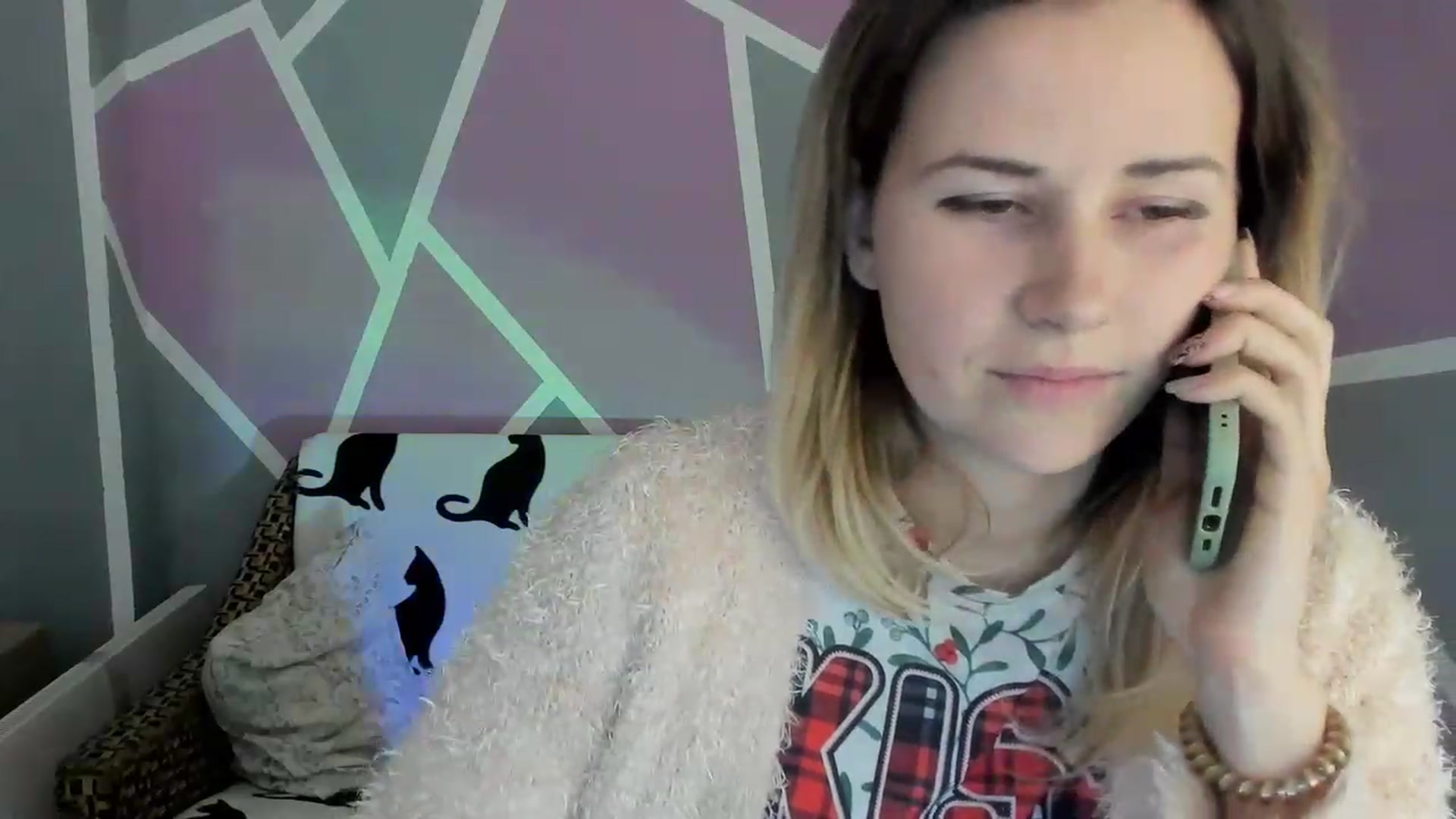 Gallery image thumbnail from Blondie_Star's myfreecams stream on, 12/03/2022, 14:04 image 15 of 20