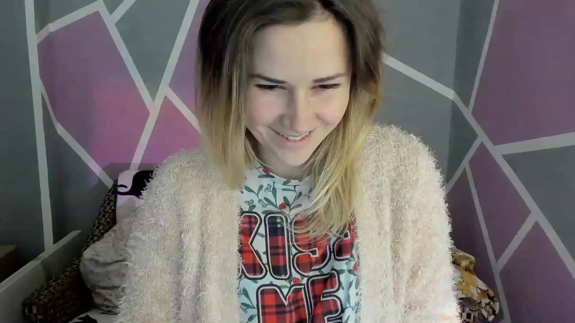 Gallery image thumbnail from Blondie_Star's myfreecams stream on, 12/03/2022, 14:04 image 5 of 20