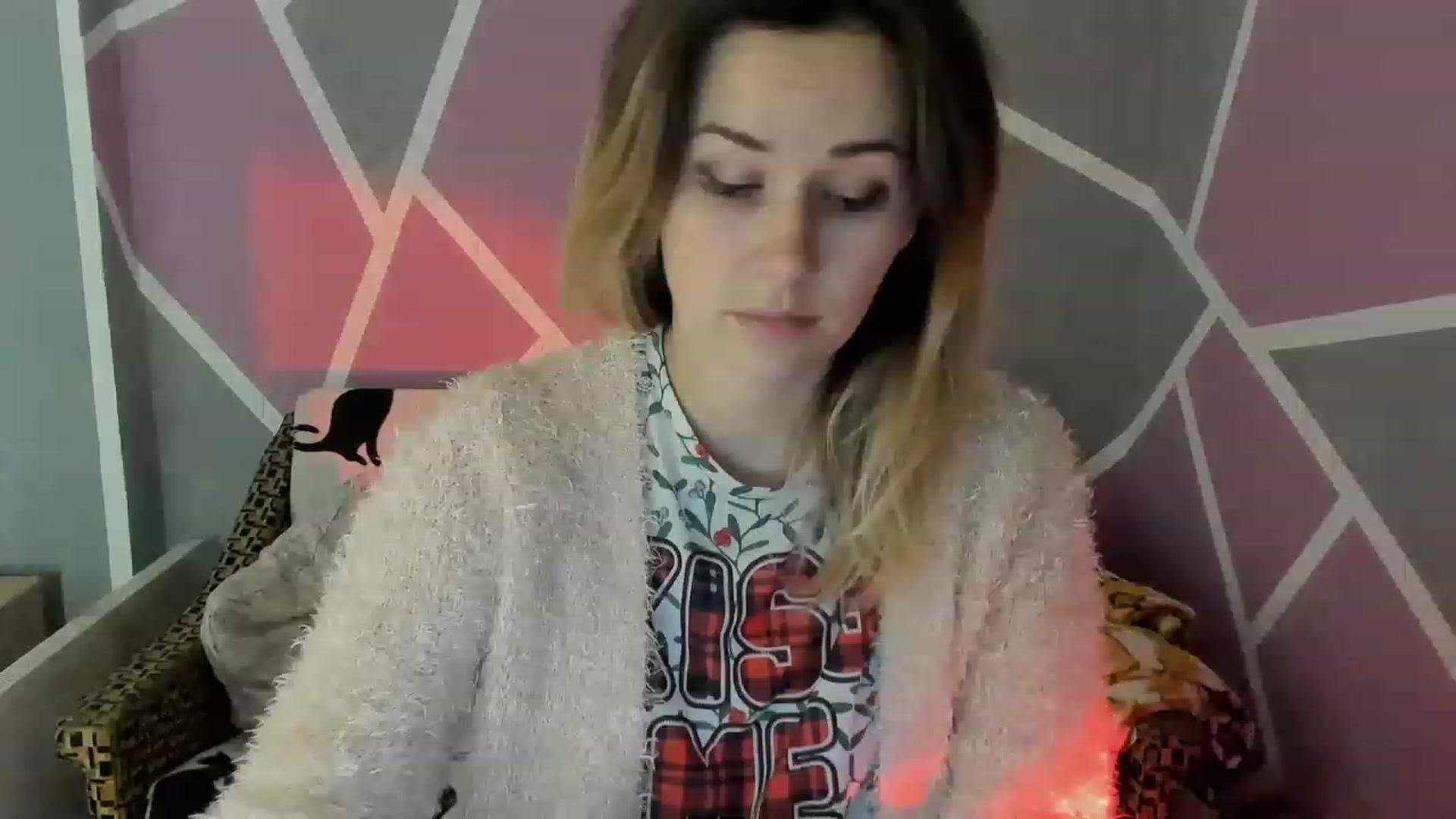 Gallery image thumbnail from Blondie_Star's myfreecams stream on, 12/03/2022, 14:04 image 2 of 20