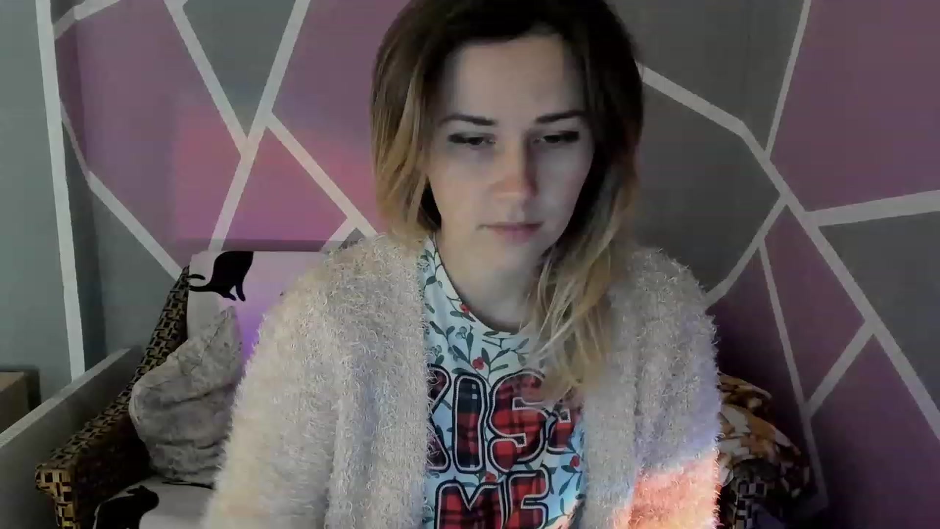 Gallery image thumbnail from Blondie_Star's myfreecams stream on, 12/03/2022, 14:04 image 3 of 20