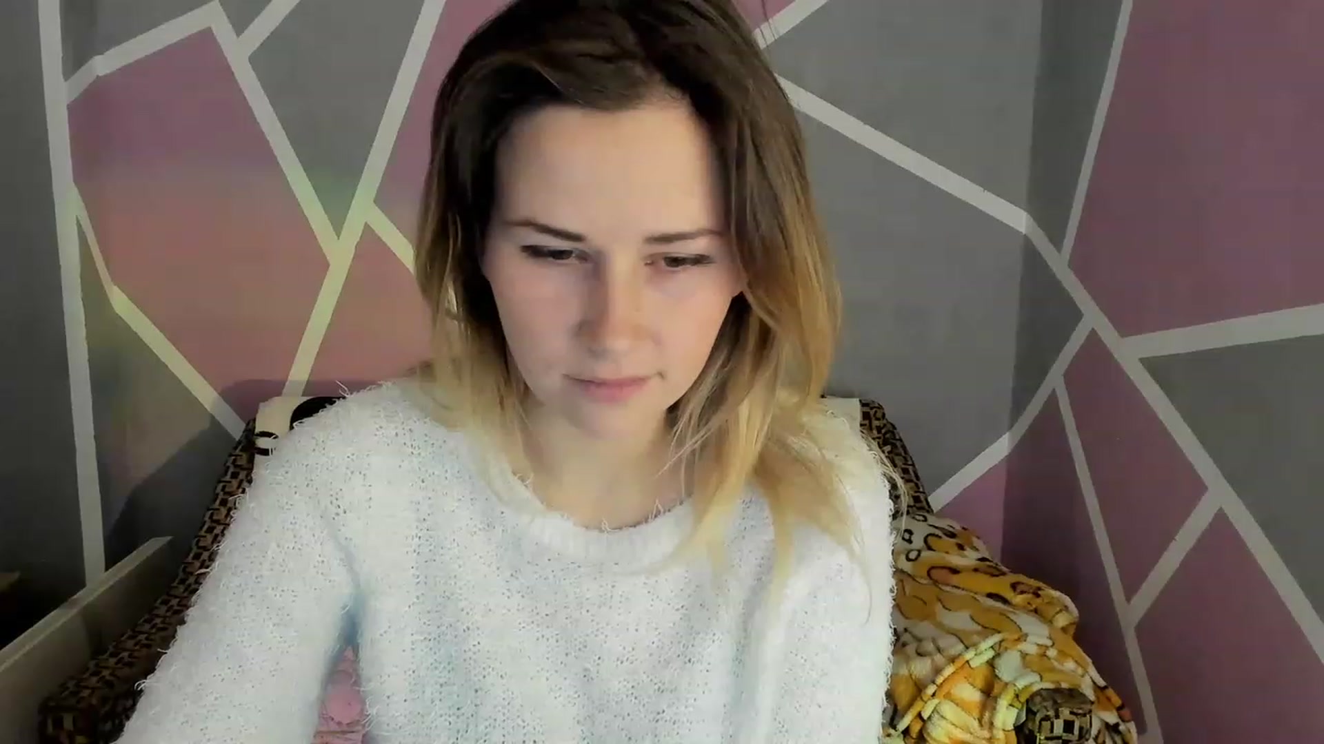 Gallery image thumbnail from Blondie_Star's myfreecams stream on, 12/04/2022, 12:18 image 18 of 20